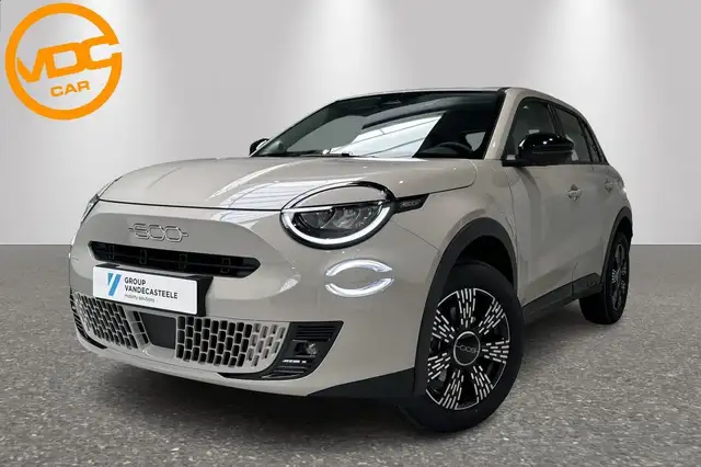 Fiat 600 Hybrid 145pk ICON