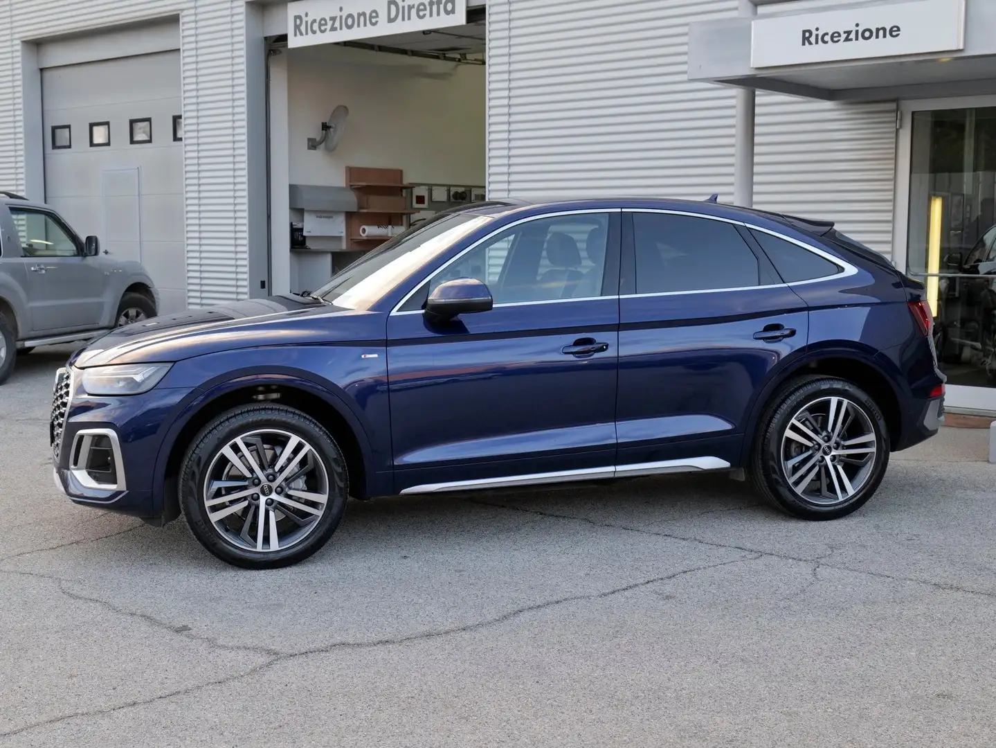 Audi Q5 Sportback 2.0 (40) Tdi Q. S.tr. S-line Plus Blu/Azzurro - 2