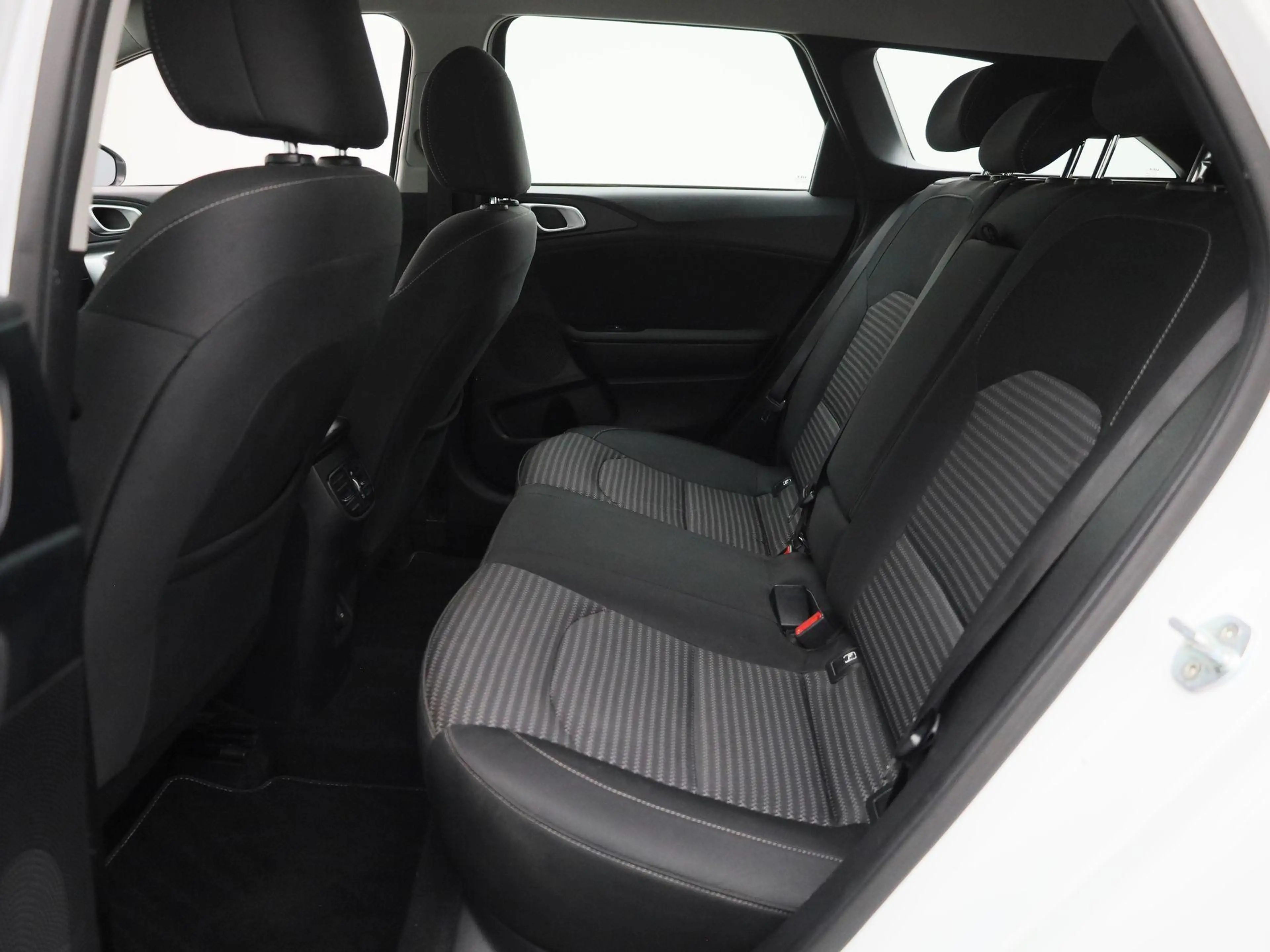 Kia Ceed SW / cee'd SW Sportswagon 1.0 T-GDi DynamicLine — photo 11