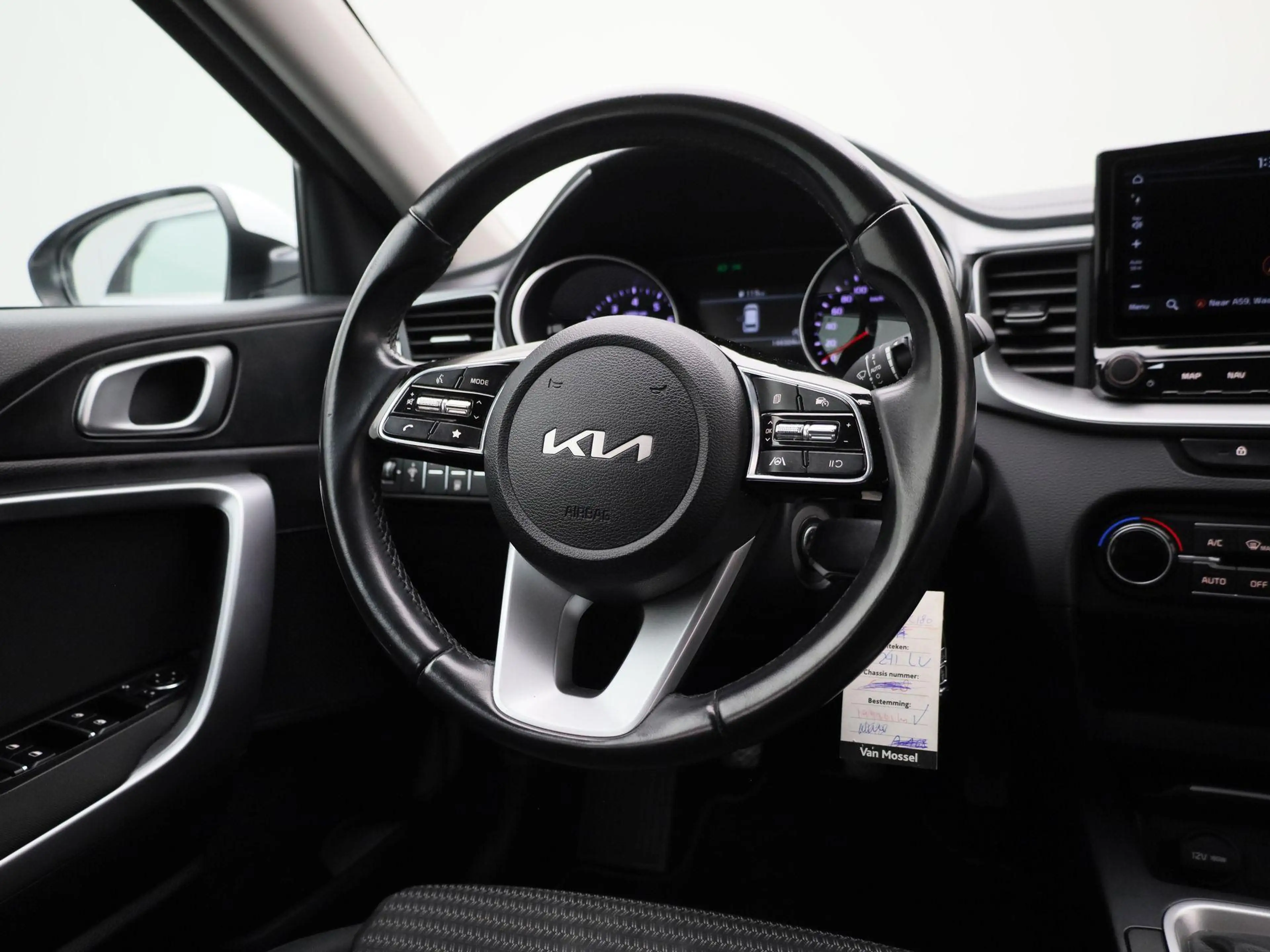 Kia Ceed SW / cee'd SW Sportswagon 1.0 T-GDi DynamicLine — photo 9