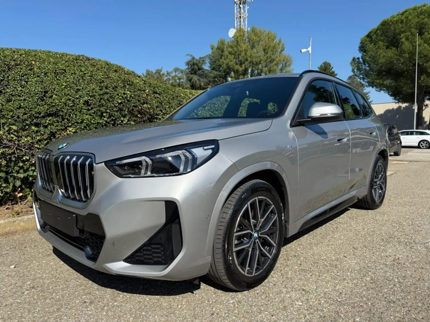 BMW X1 xDrive 20d Msport AUT - NAVI - LED - TELEC. - 18 Gris - 1