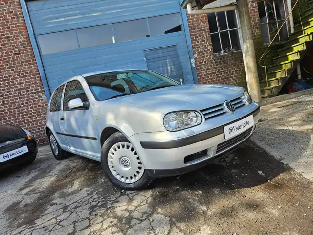 Volkswagen Golf 1.9 TDi