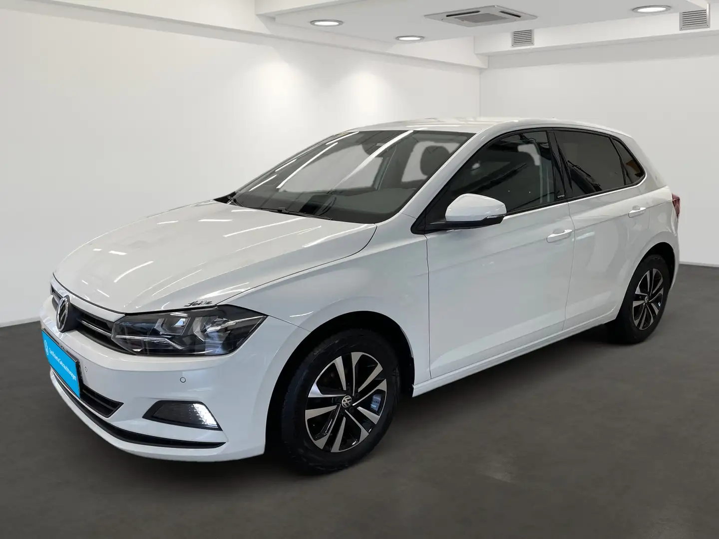 Volkswagen Polo VI 1.0 TSI United *PARKSENSOR*SITZH*APPCON* Wit - 2
