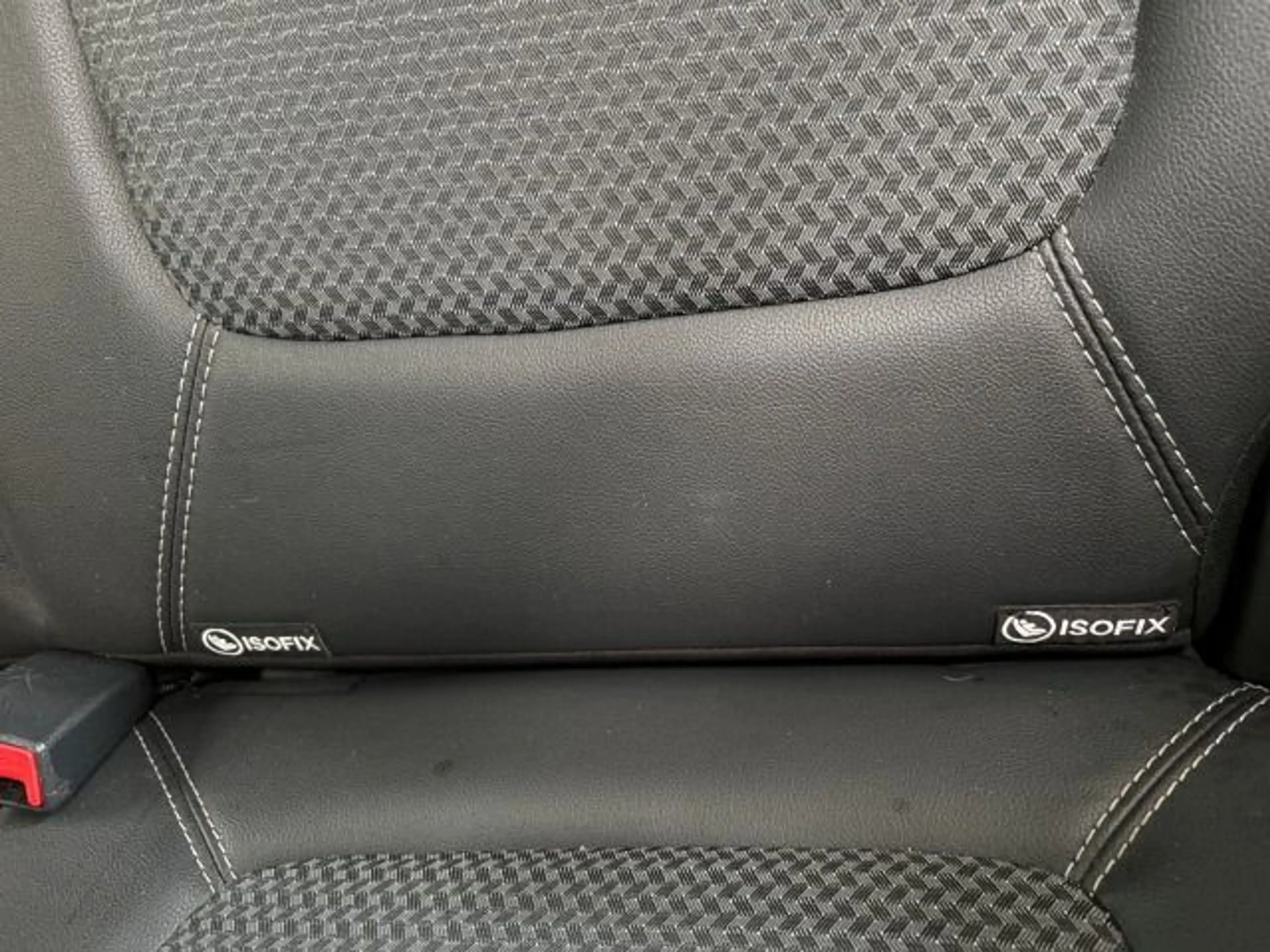 Dacia Spring Electric 45 Essential — photo 11