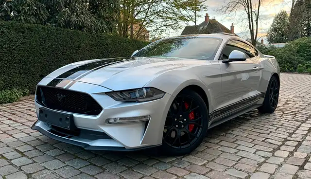 Ford Mustang Fastback 2.3 EcoBoost Automaat  ### 8500 km ###