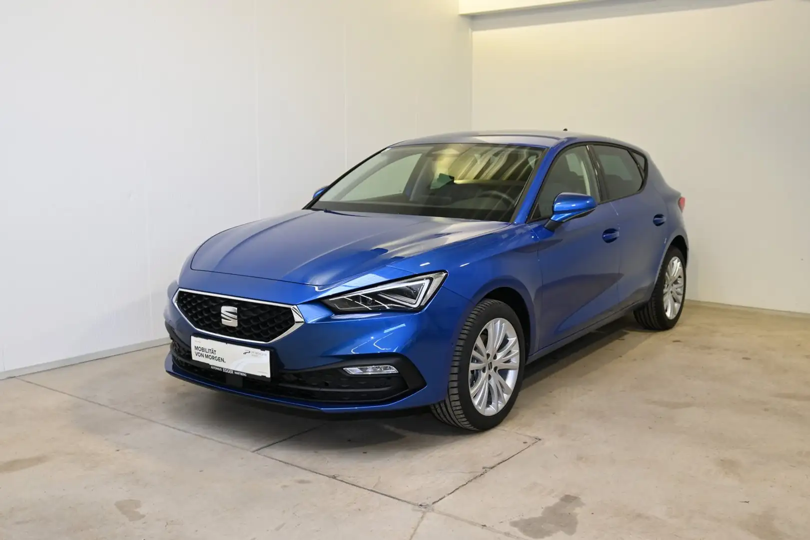 SEAT Leon Style Edition 1.5 TSI 115 PS Blau - 1