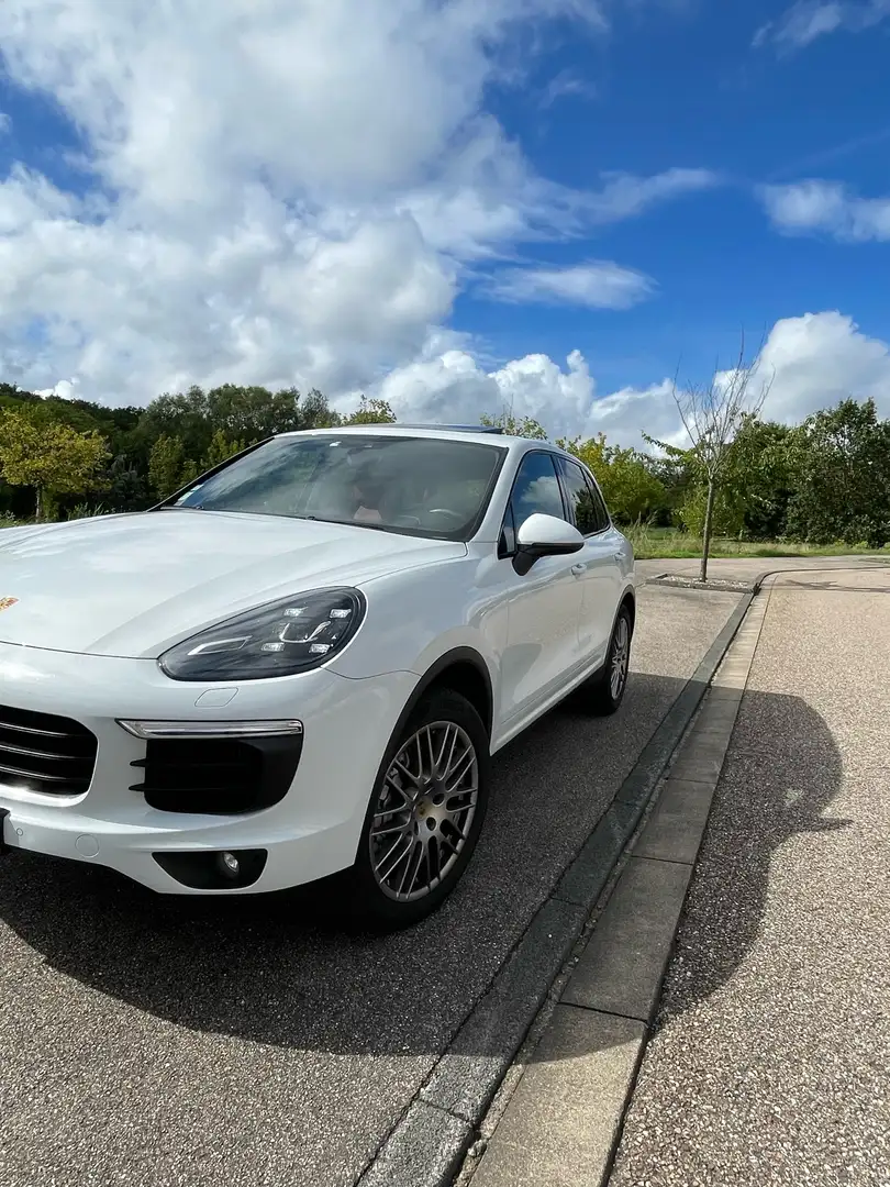 Porsche Cayenne 4.2D V8 385 ch S Tiptronic A Blanc - 1