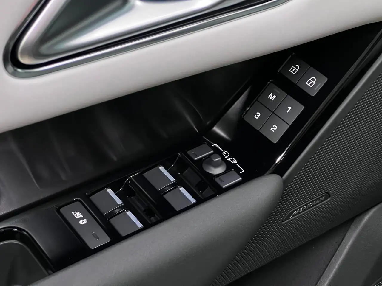 Land Rover Range Rover Velar снимка Land Rover Range Rover Velar