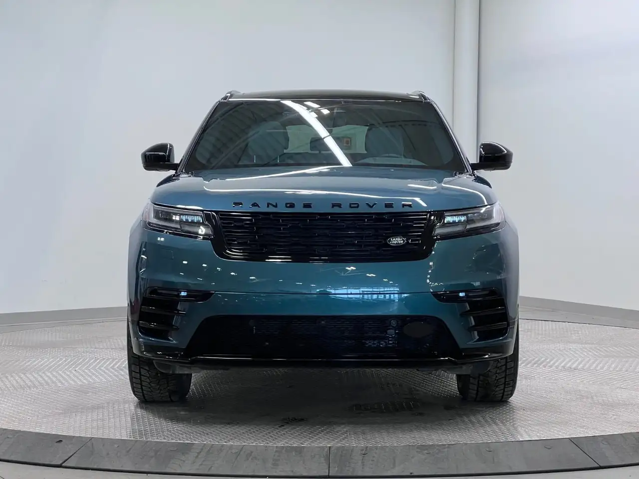 Land Rover Range Rover Velar снимка Land Rover Range Rover Velar