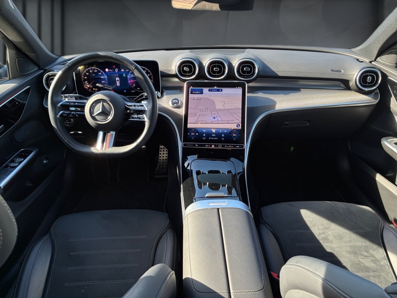 Mercedes-Benz C 300 T AMG+LED+AMBIENTE+MBUX+CARPLAY+KAMERA+AHK — photo 10