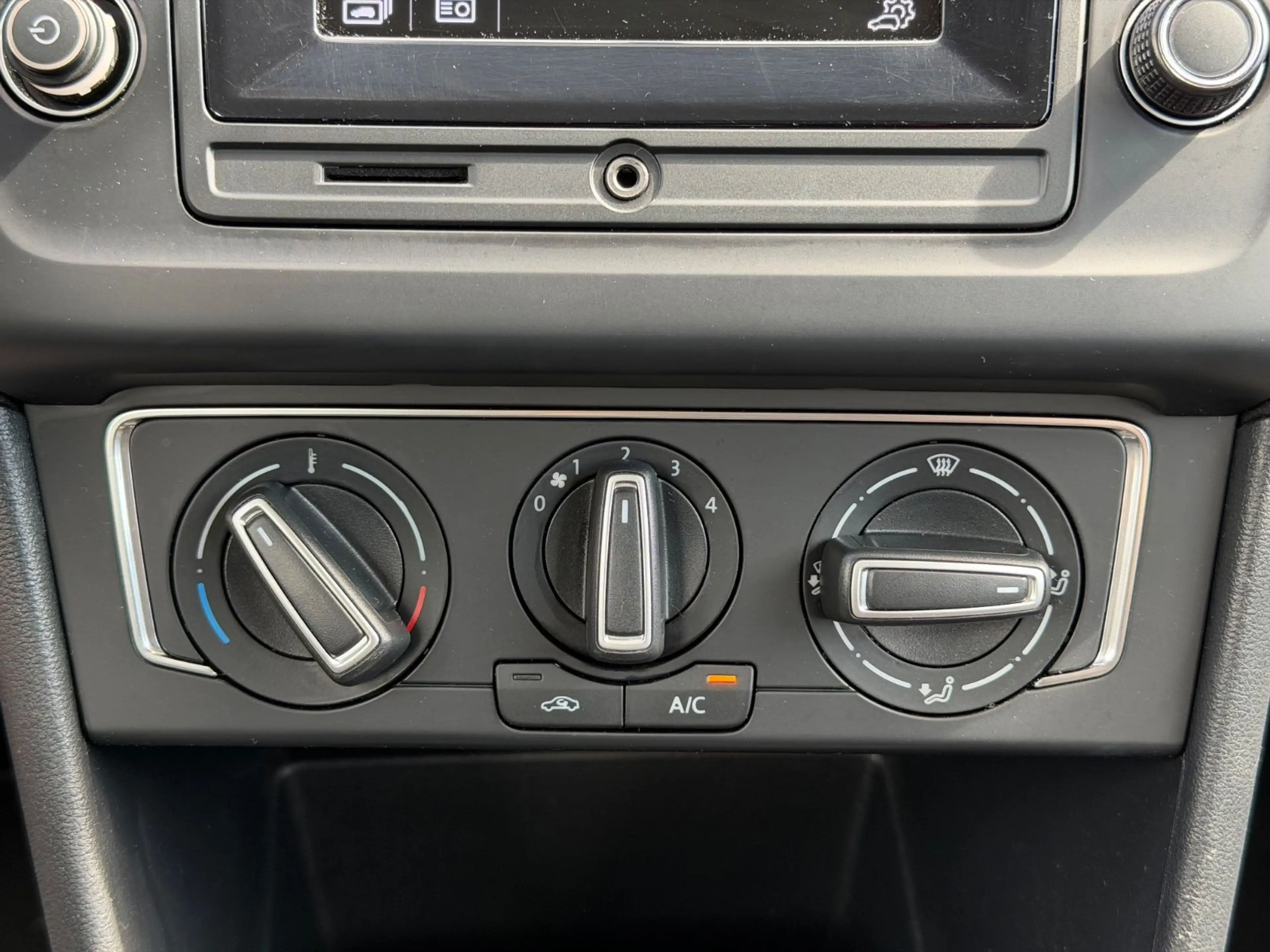 Volkswagen Polo V Comfortline/1 HAND/KLIMA/ALU/GEPFLEGT — photo 13