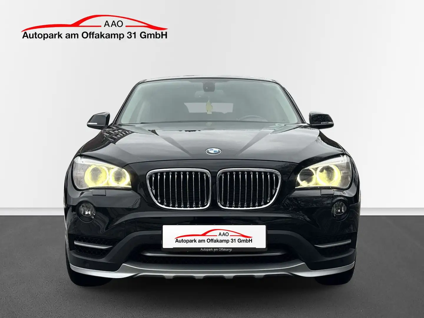 BMW X1 16 d sDrive*SCHIEBEDACH*BLUET*AHK*CAM Schwarz - 2