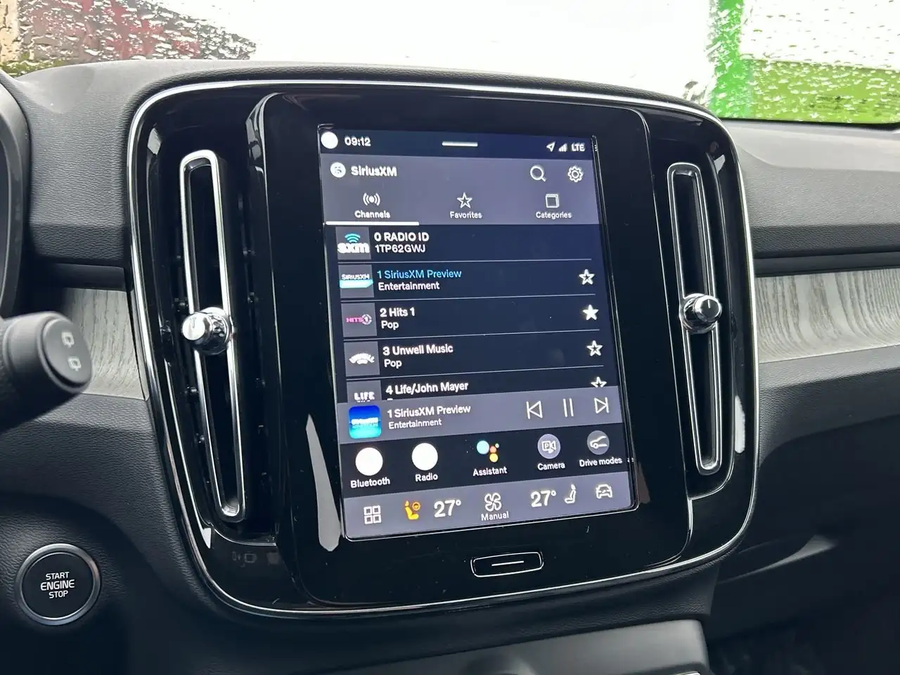Volvo XC40 снимка Volvo XC40