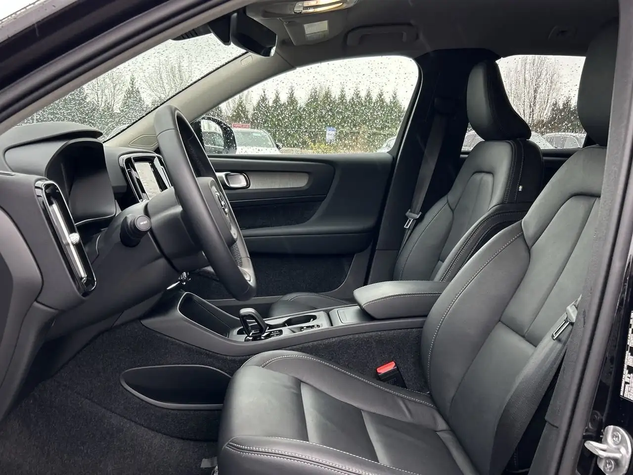 Volvo XC40 снимка Volvo XC40