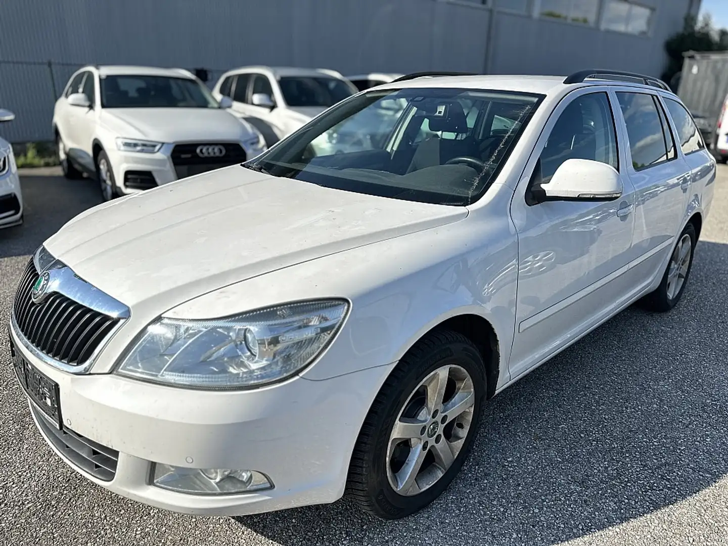 Skoda Octavia Combi 1,6 Twenty TDI DPF DSG Blanco - 1