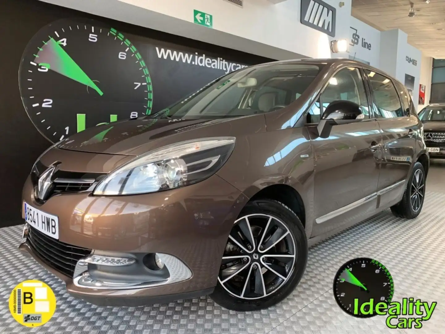 Renault Scenic 1.6dCi Energy Bose Marrón - 1