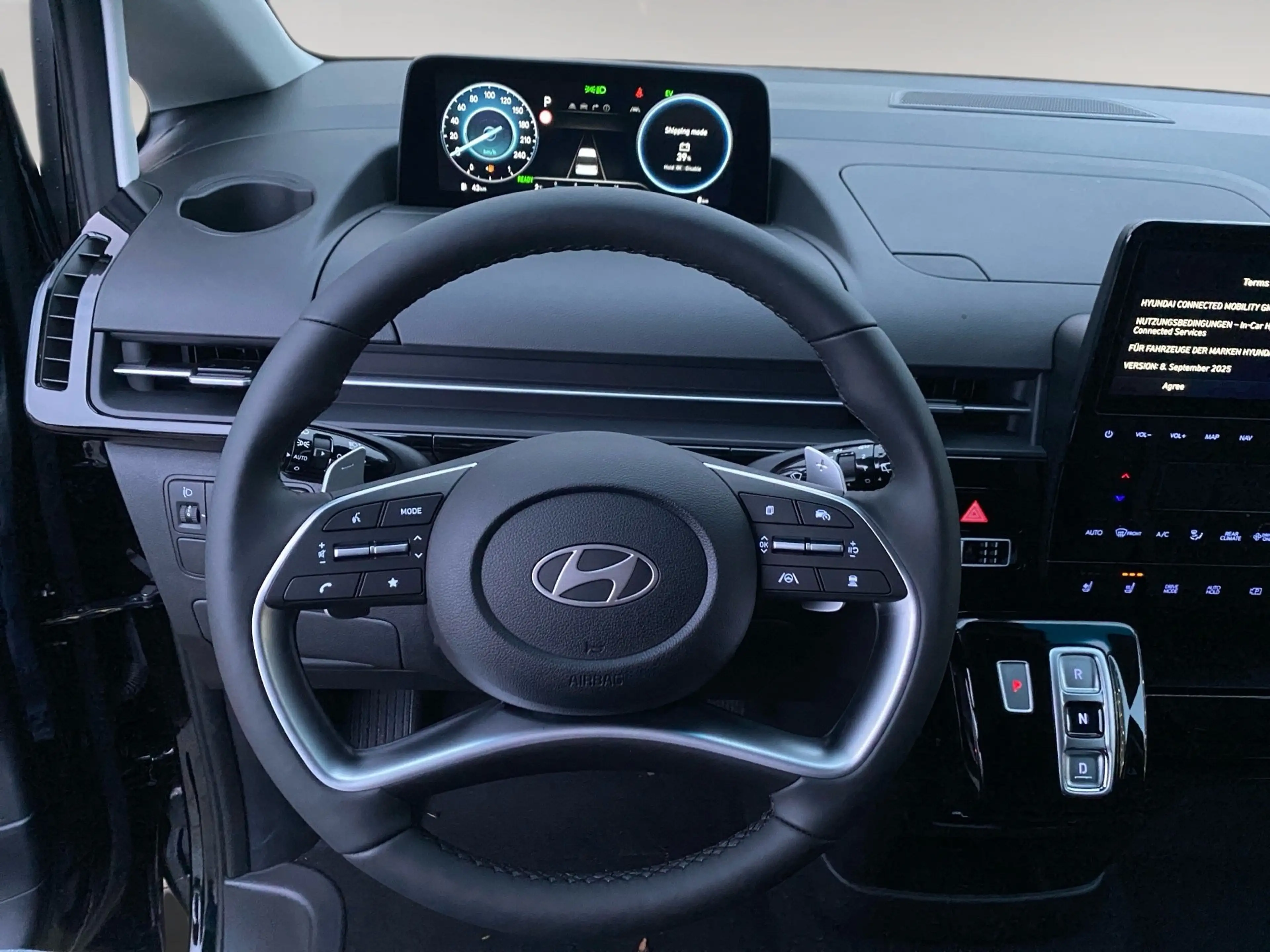 Hyundai STARIA HEV 9-Sitzer  1.6L Prime Park-Paket — photo 8