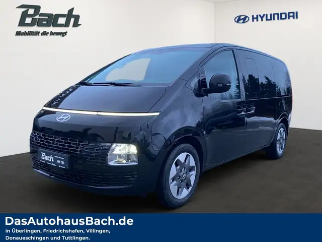 Hyundai STARIA HEV 9-Sitzer  1.6L Prime Park-Paket