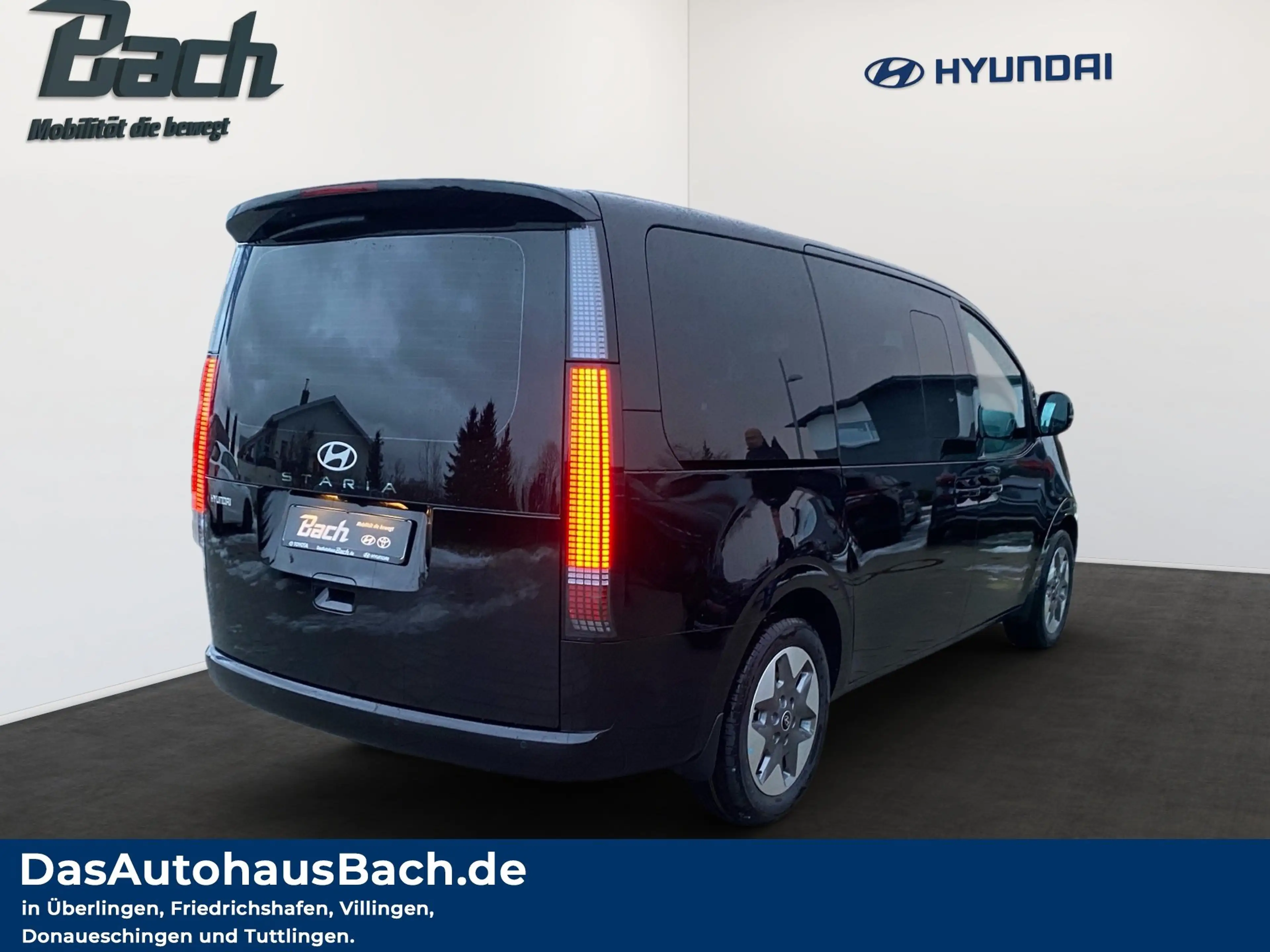 Hyundai STARIA HEV 9-Sitzer  1.6L Prime Park-Paket — photo 3