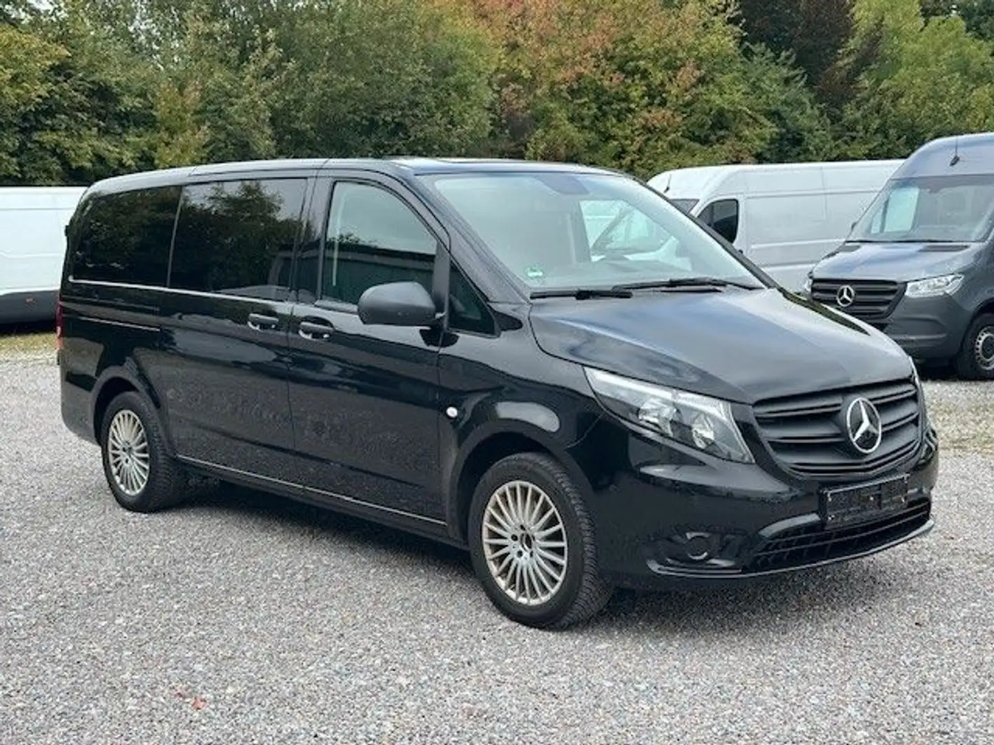 Mercedes-Benz Vito 114 CDI lang,Tourer Pro,2xKlima,9Sitze Noir - 1
