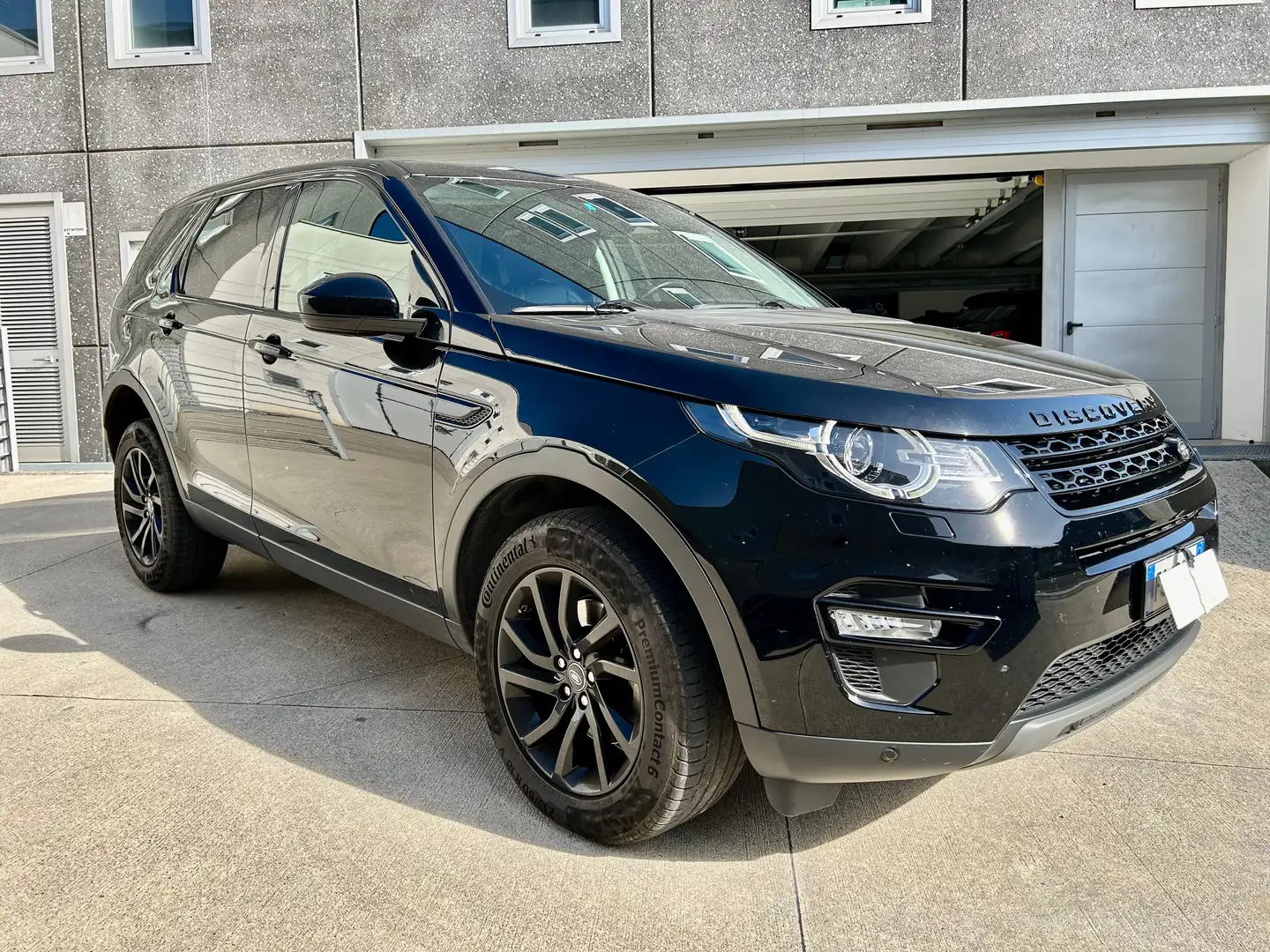Land Rover Discovery Sport Discovery Sport 2.0 td4 HSE Luxury AWD 7POSTI FULL Schwarz - 1