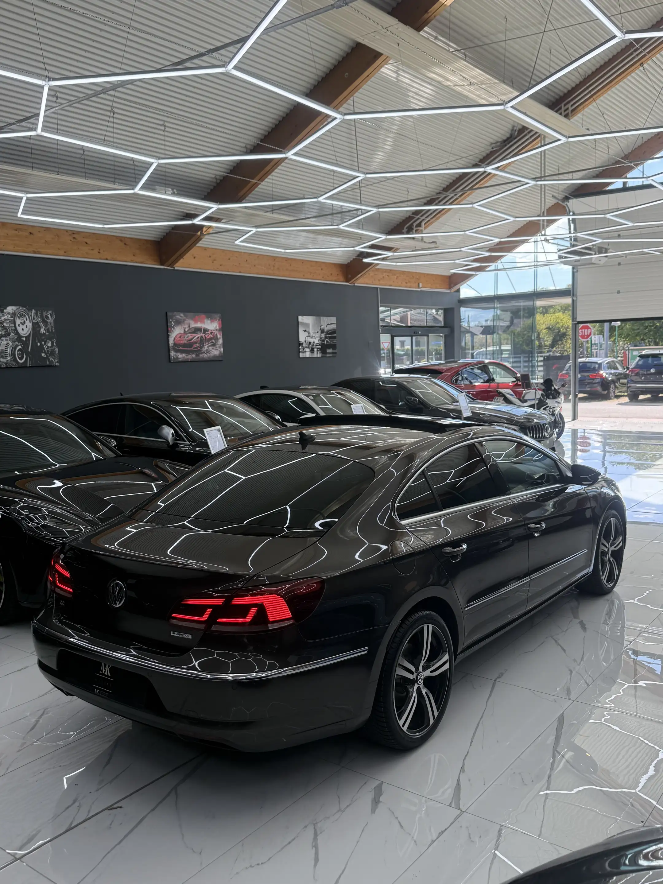 Volkswagen CC BlueMotion 2,0 TDI — photo 6
