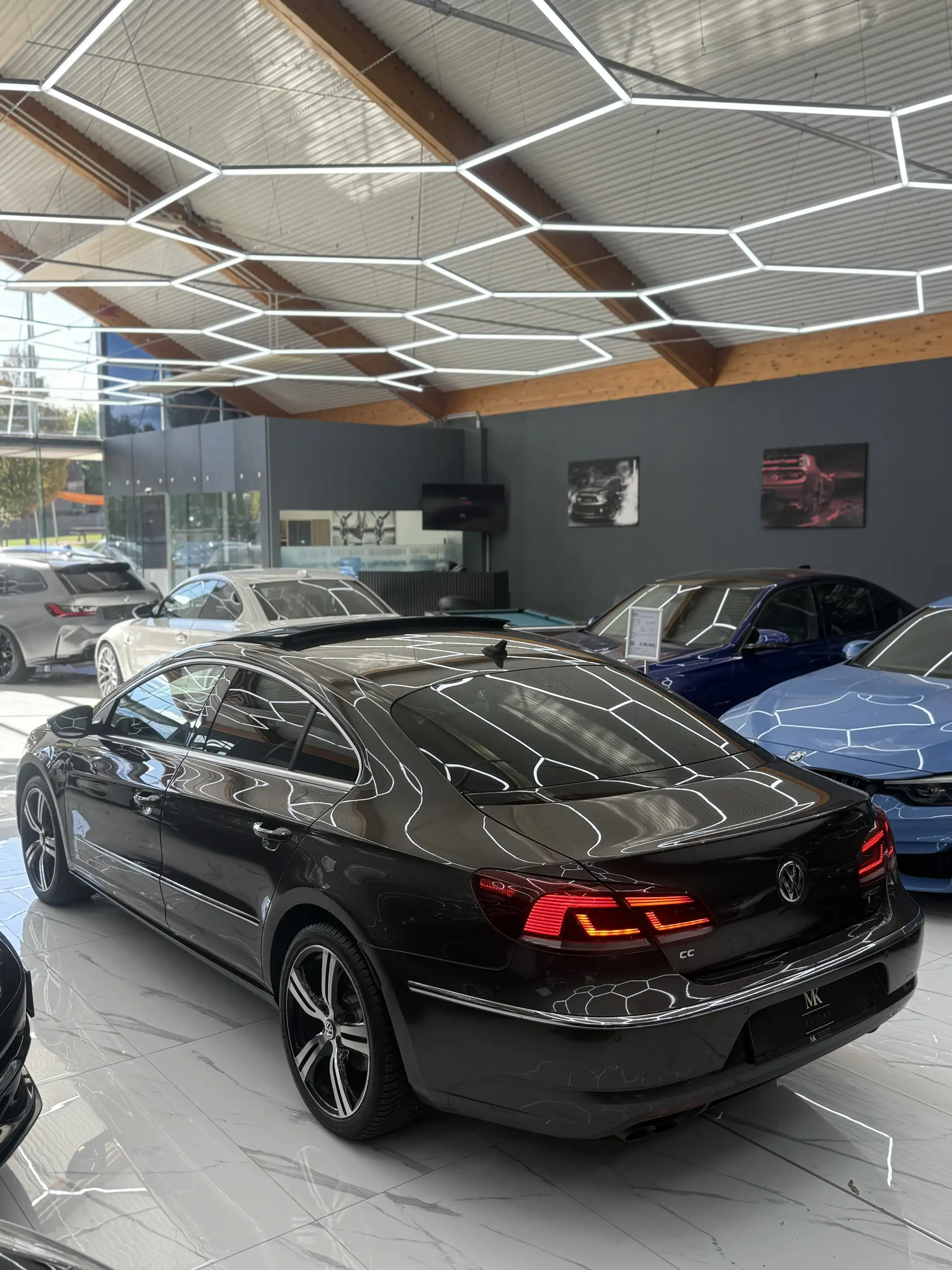 Volkswagen CC BlueMotion 2,0 TDI — photo 4