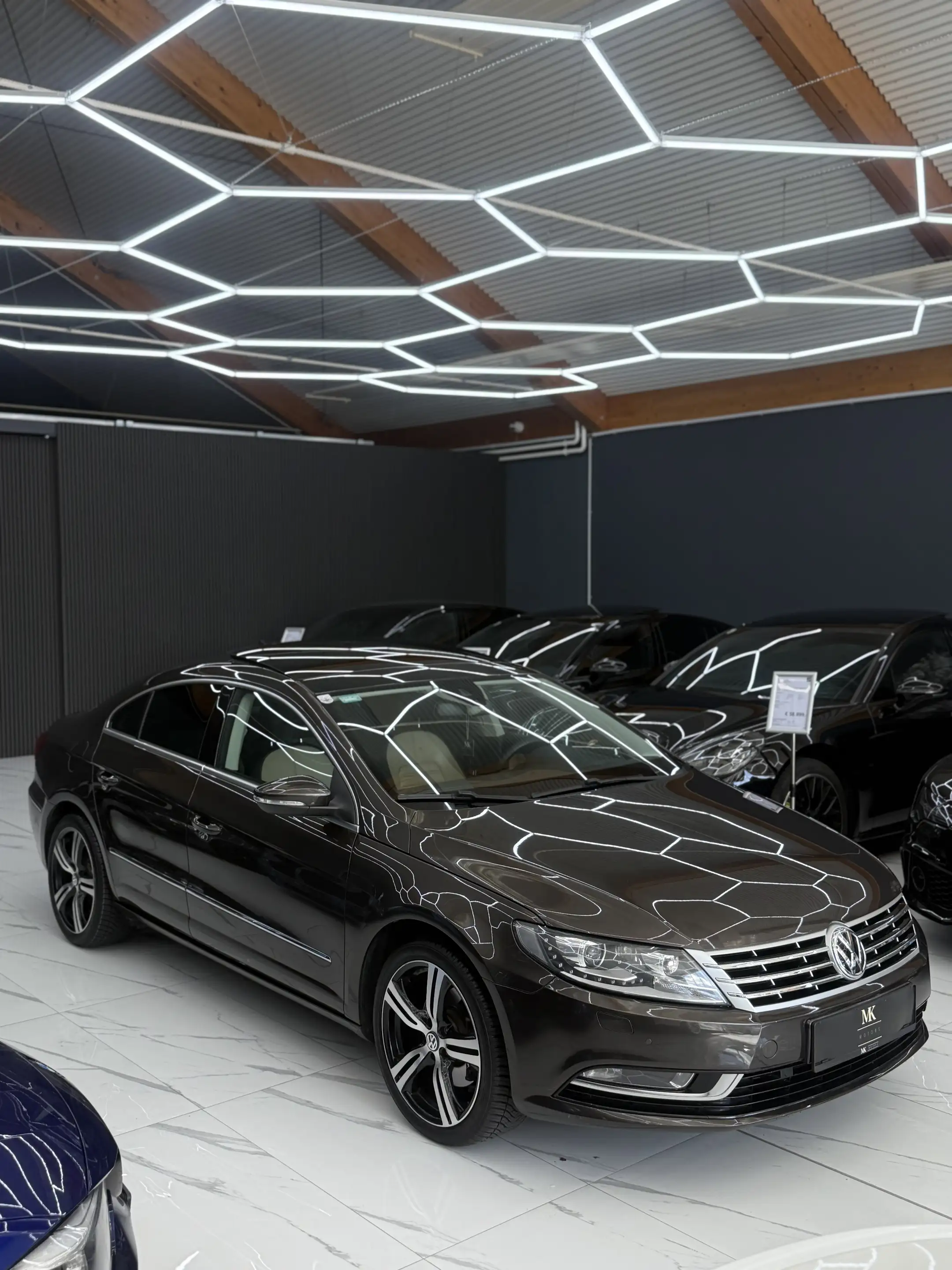 Volkswagen CC BlueMotion 2,0 TDI — photo 3