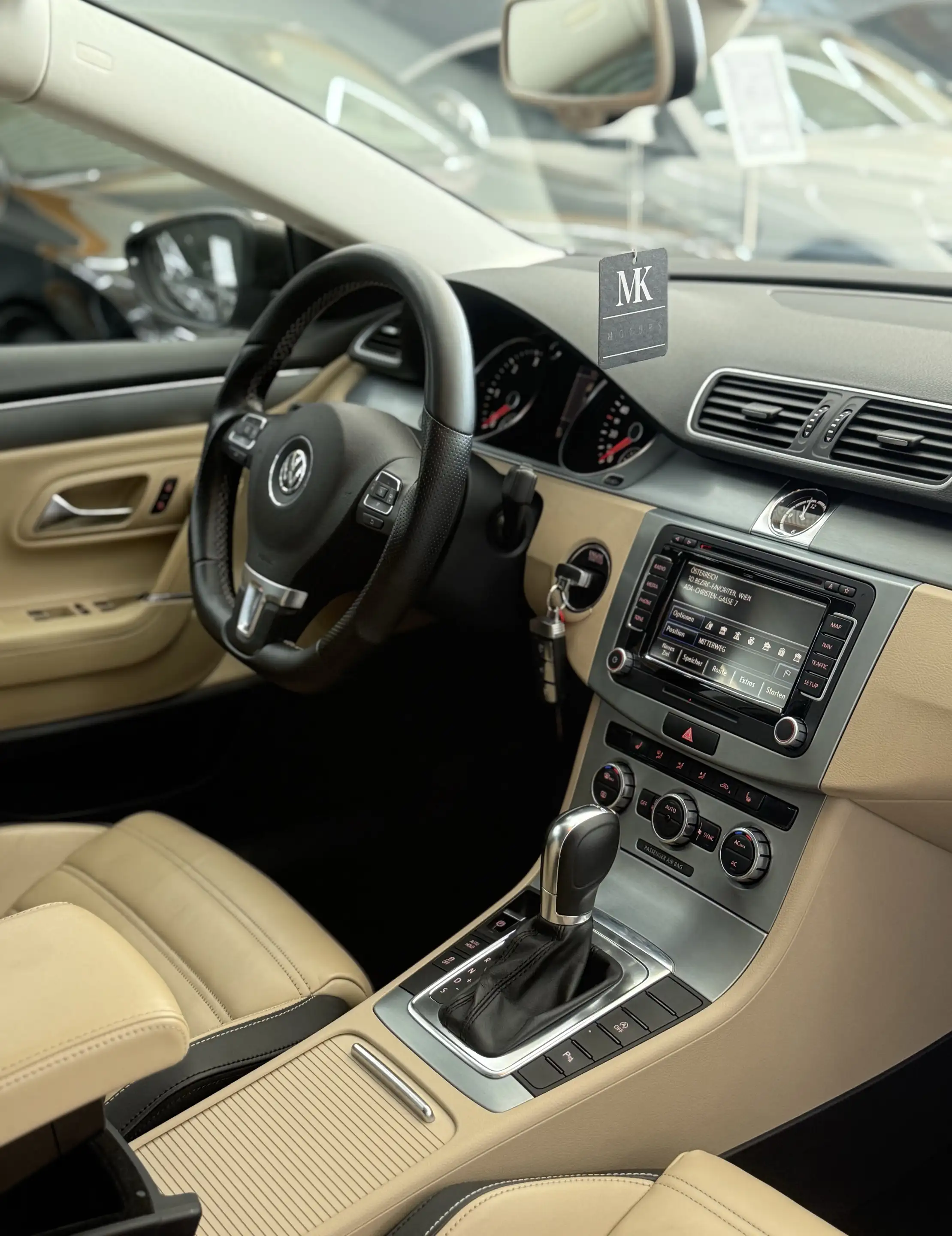 Volkswagen CC BlueMotion 2,0 TDI — photo 15