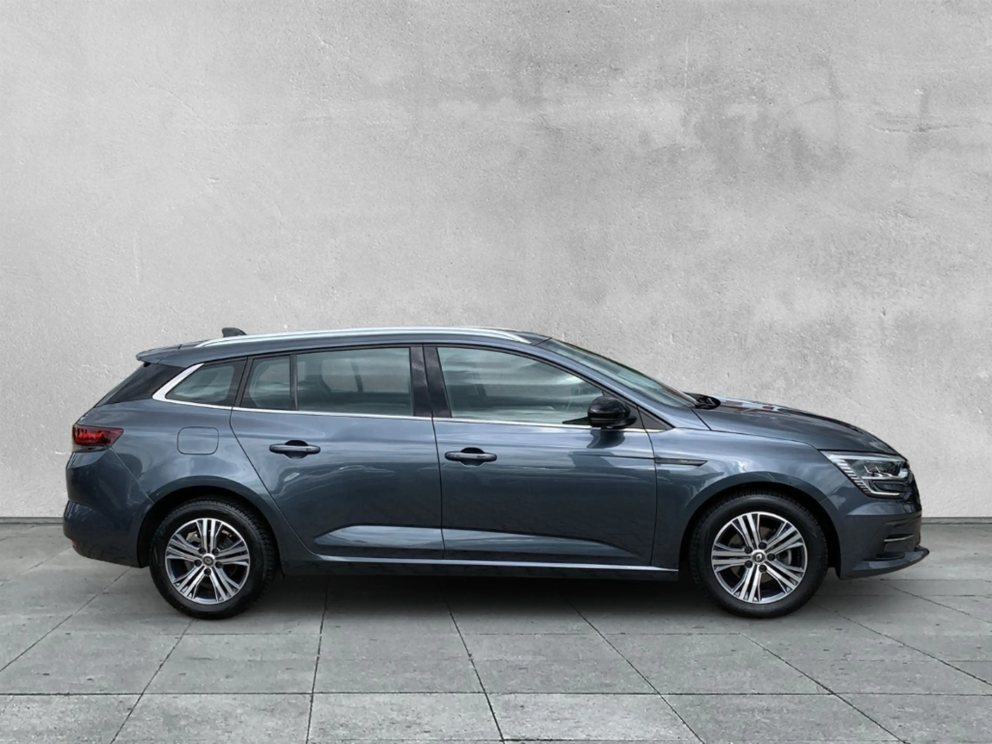 Renault Megane GRANDTOURER EQUILIBRE dCi 115 Equilibre KAMERA+SHZ — photo 6