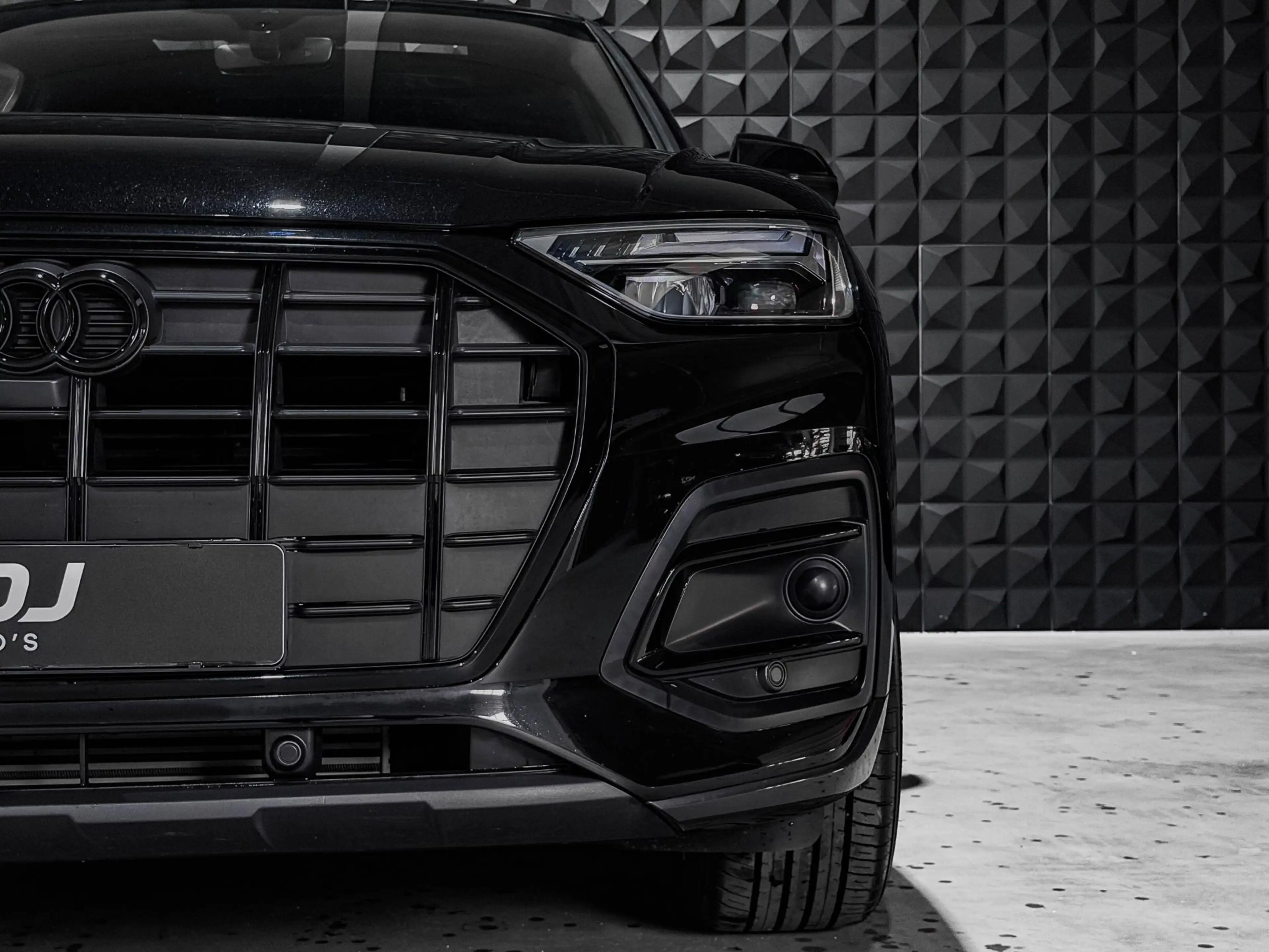 Audi Q5 45 TFSI | All Black | Pano | 20" | Trekh.  Memo | — photo 26