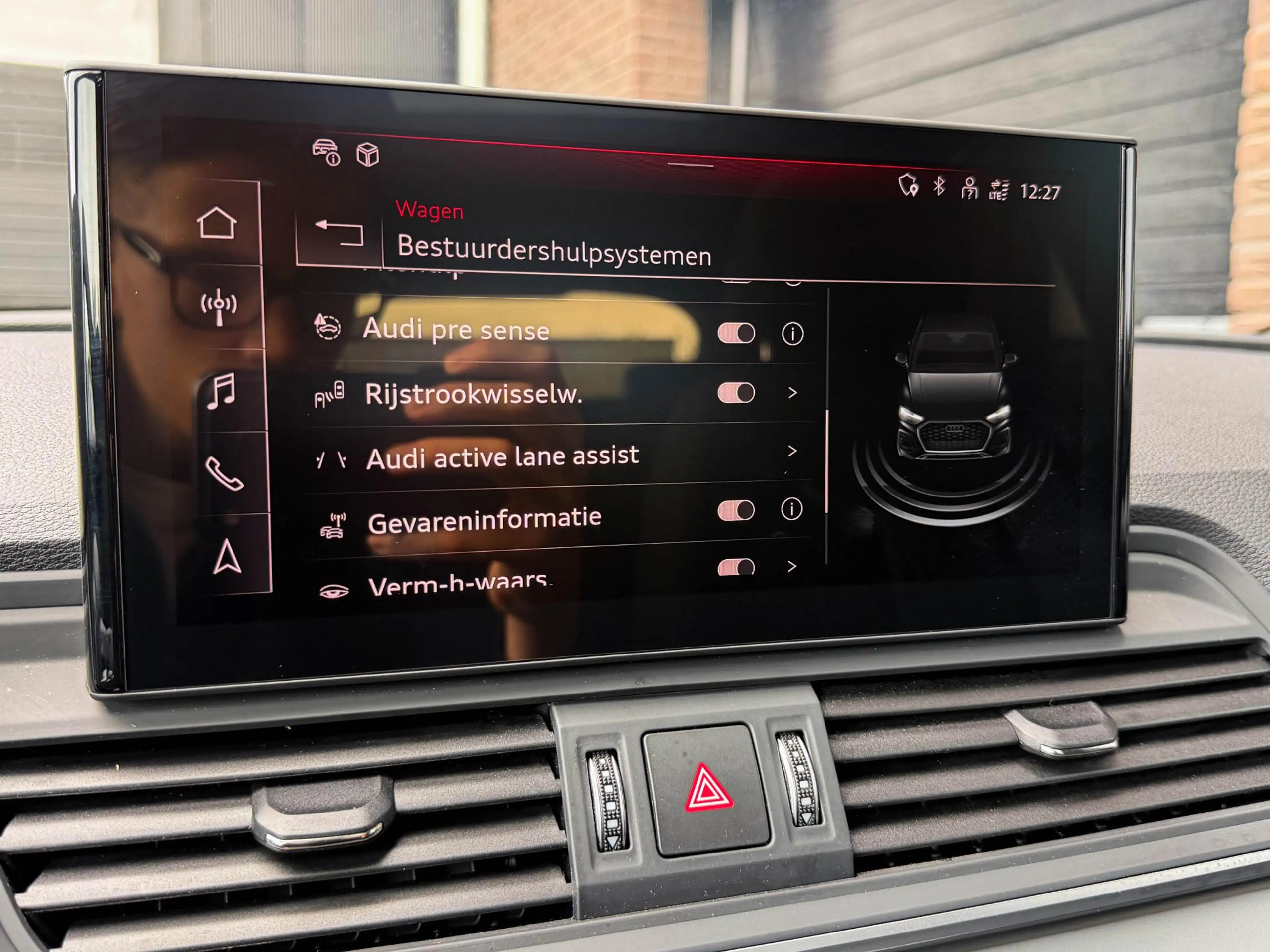 Audi Q5 45 TFSI | All Black | Pano | 20" | Trekh.  Memo | — photo 22