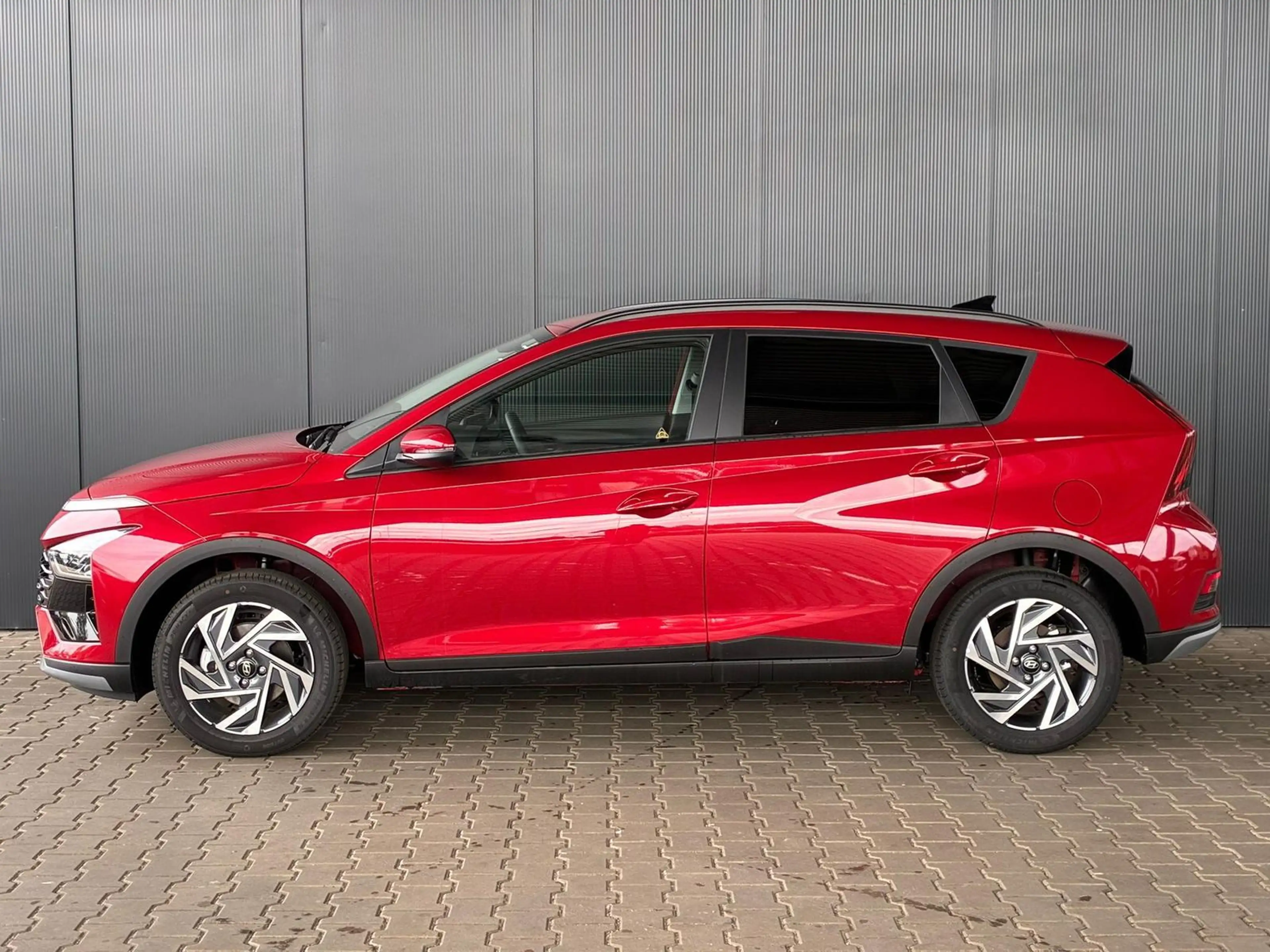 Hyundai BAYON Comfort Plus 1.2 MPI / Navi / PDC m. Kamera / Klim — photo 2