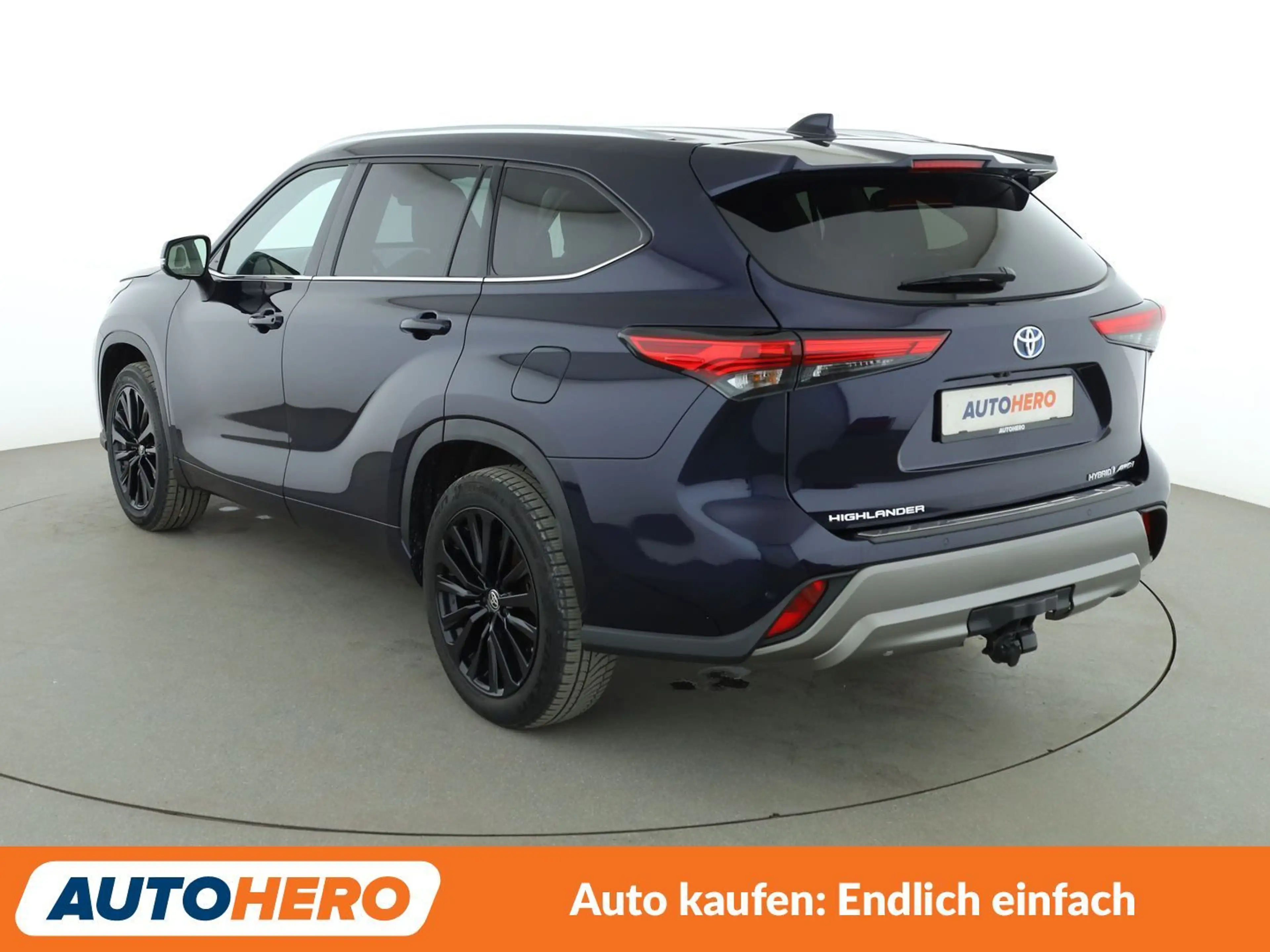 Toyota Highlander 2.5 Hybrid Luxury Aut.*NAVI*HEAD-UP*LED*ACC*360°* — photo 4