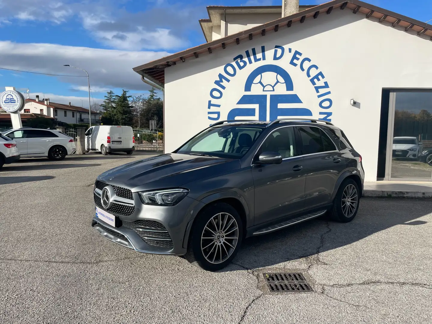 Mercedes-Benz GLE 300 GLE - V167 d mhev Premium Plus 4matic auto Grigio - 2