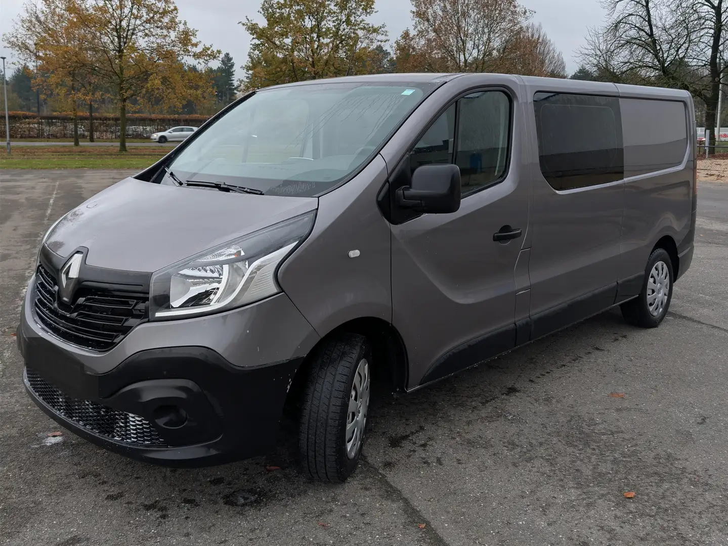 Renault Trafic Trafic dCi 95 L2H1 Komfort Gris - 1