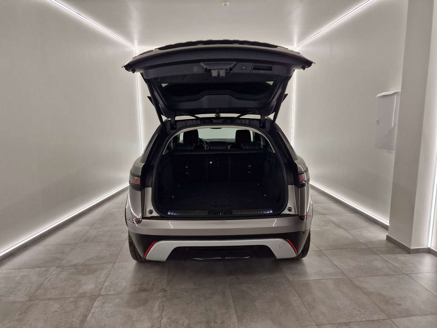 Land Rover Range Rover Velar AUTOMAAT R-DYNAMIC HSE PHEV AWD -  - Joinsteer - #3