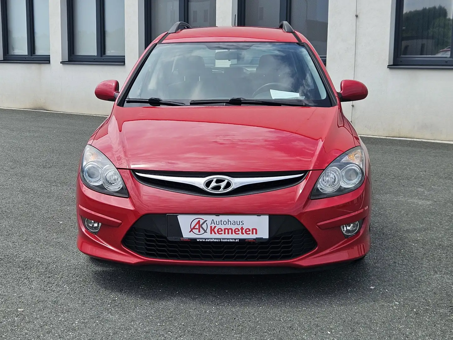 Hyundai i30 Kombi Rot - 2
