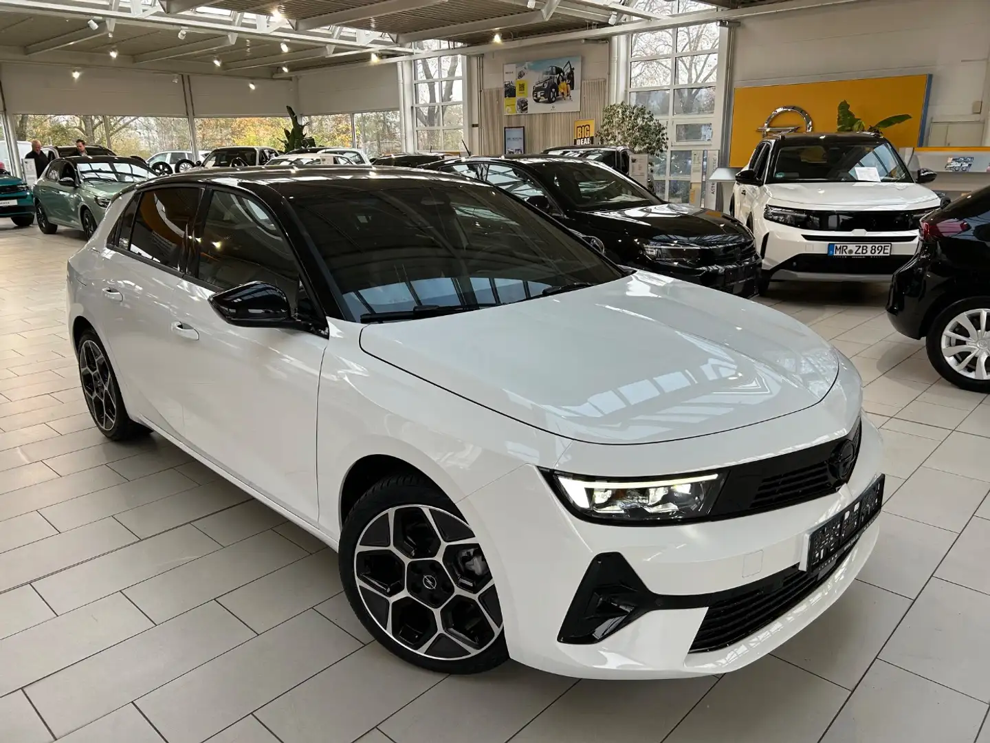 Opel Astra GS MHEV inkl. Big Deal Weiß - 2