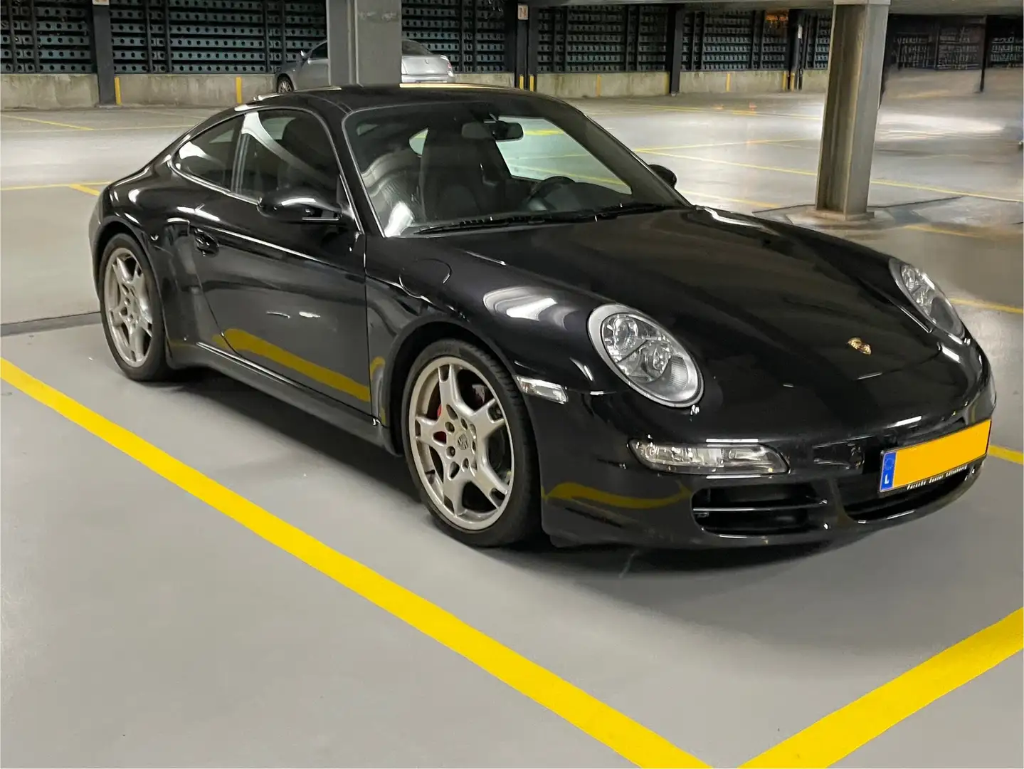 Porsche 997 911 Carrera S - 2