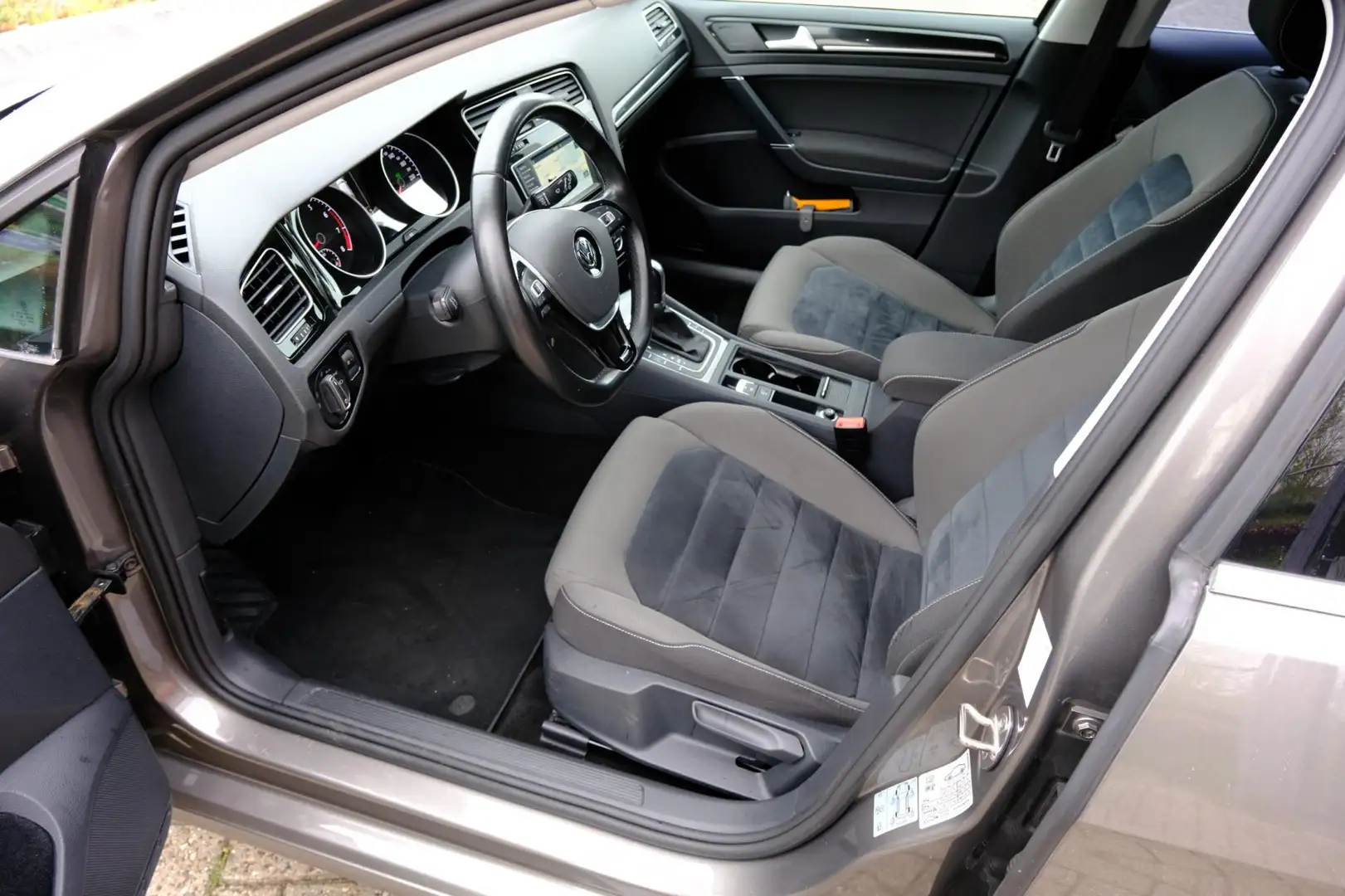 Volkswagen Golf Variant 1.2 TSI Highline Aut.|Leder-alcantara|Cam|Apple Ca Gri - 2