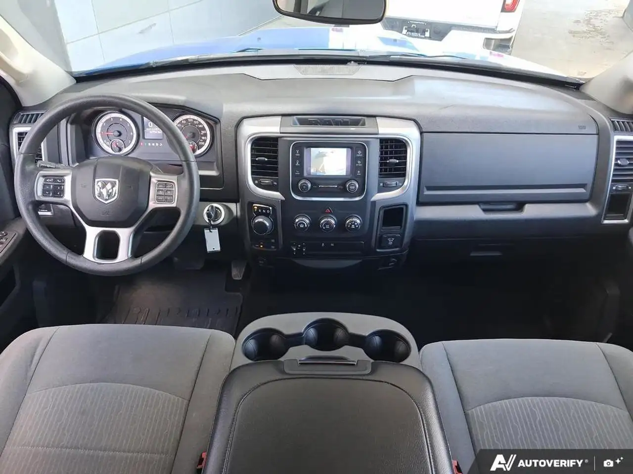 RAM 1500 снимка RAM 1500