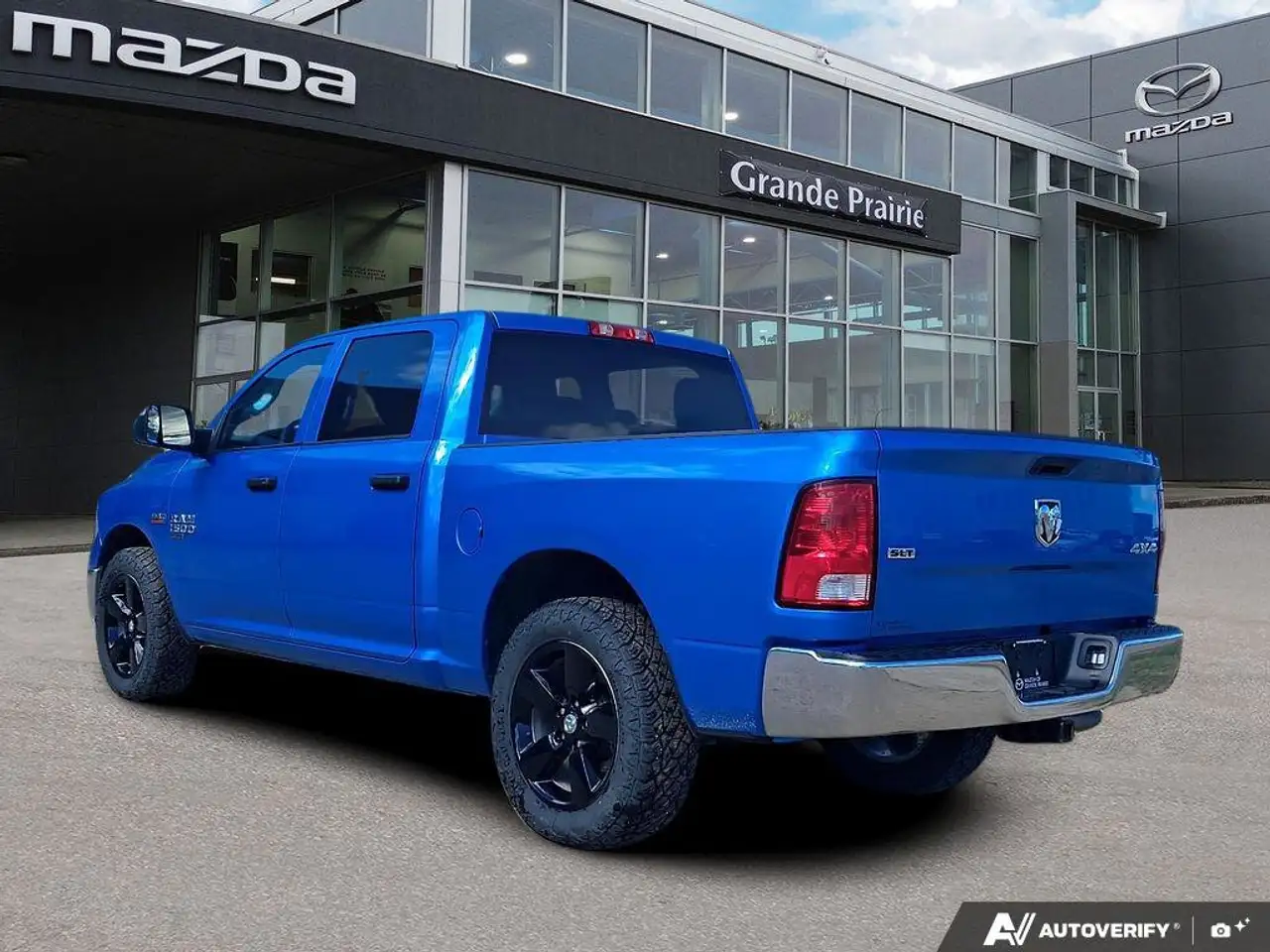 RAM 1500 снимка RAM 1500