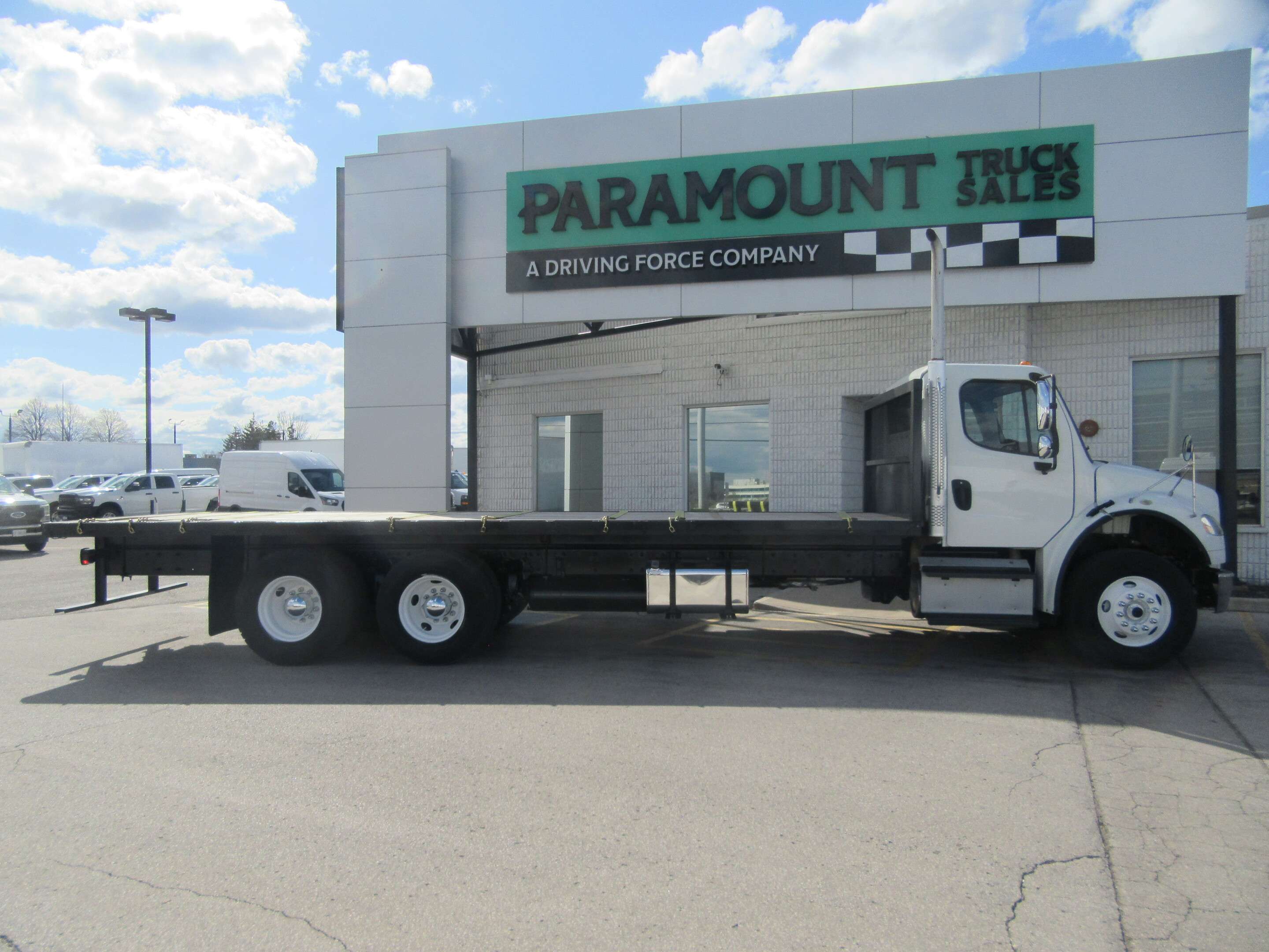 2019 Freightliner M2-106