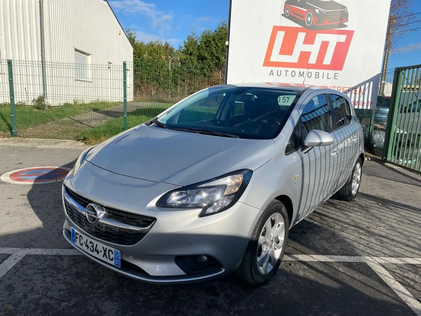 Opel Corsa 1.4 90ch excite Gris - 1