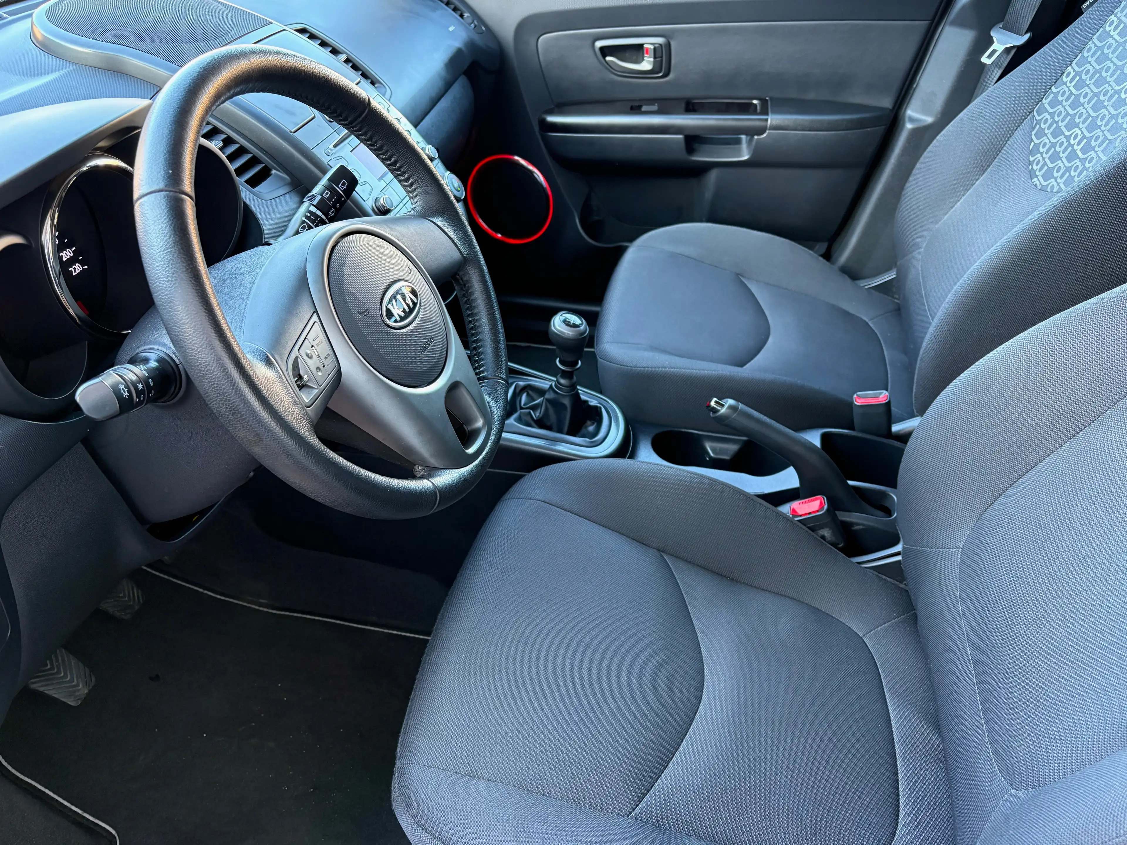 Kia Soul 1.6 , USB, AUX, 2.Hand, HU/AU neu — photo 10