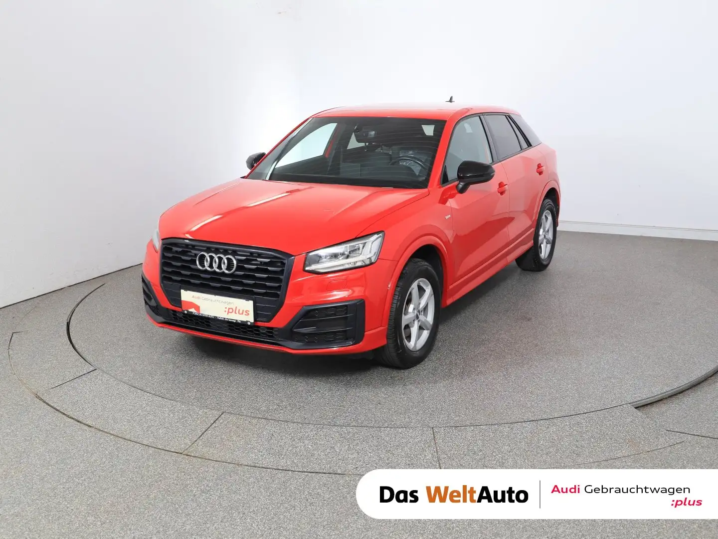 Audi Q2 30 TDI intense Rot - 1