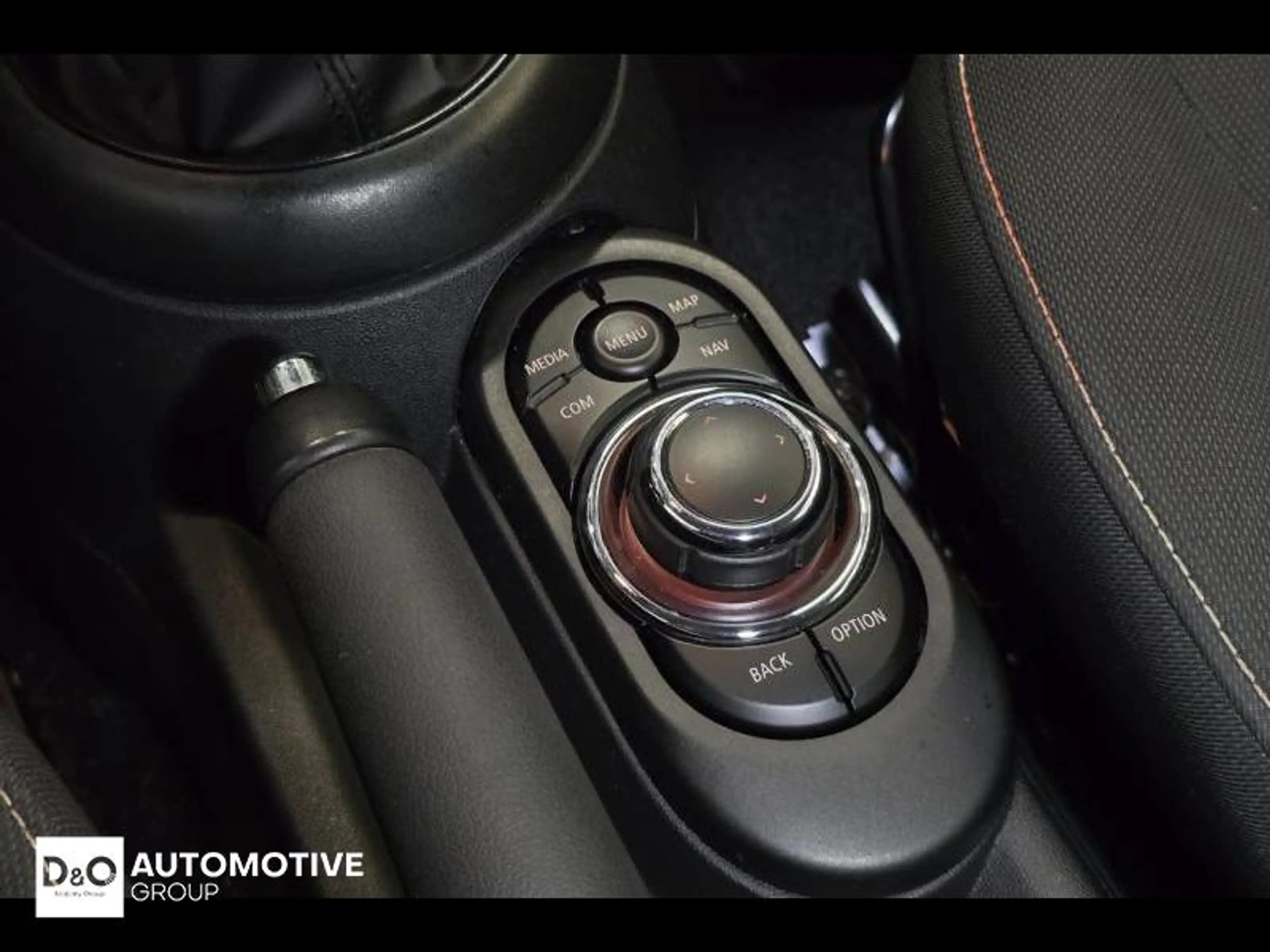 MINI One hatchback — photo 25