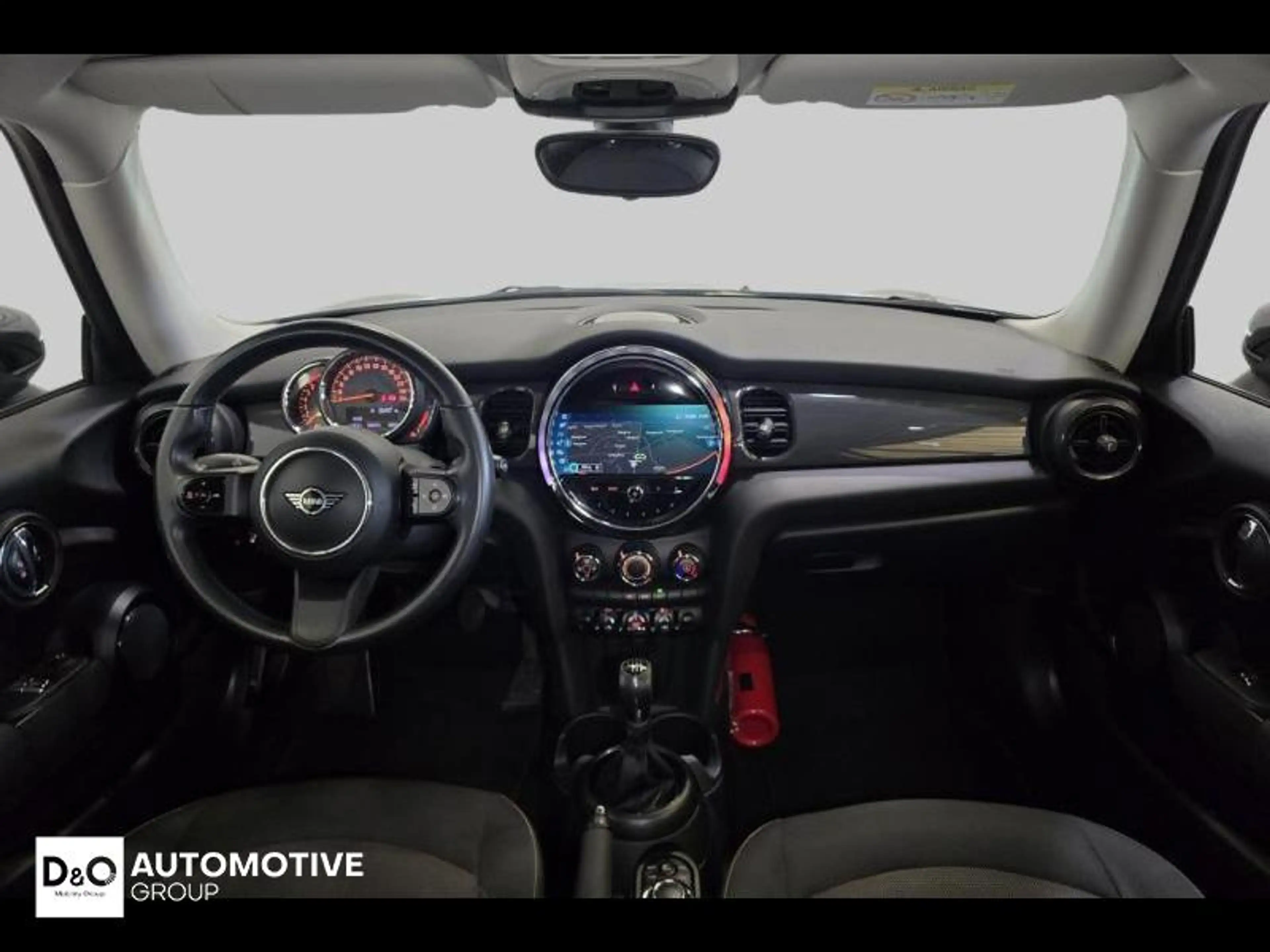 MINI One hatchback — photo 2