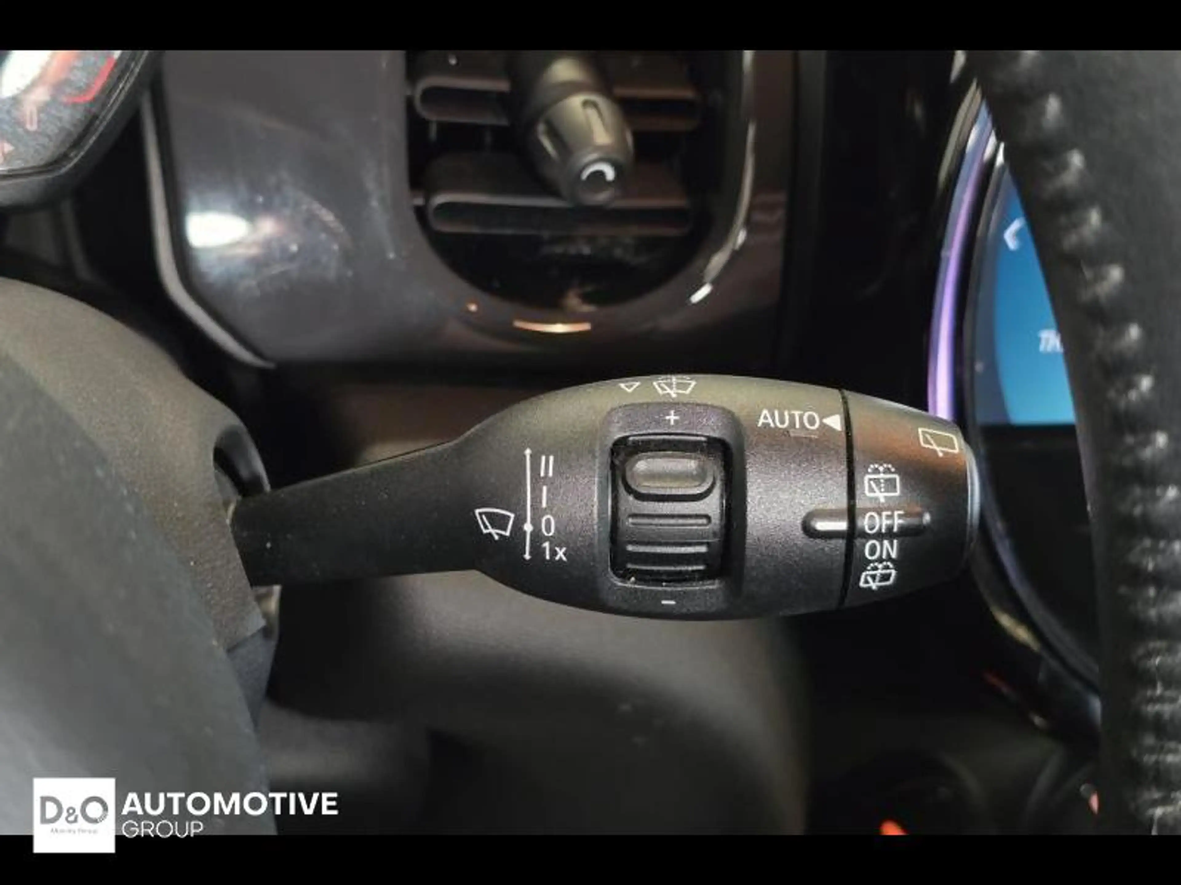MINI One hatchback — photo 20